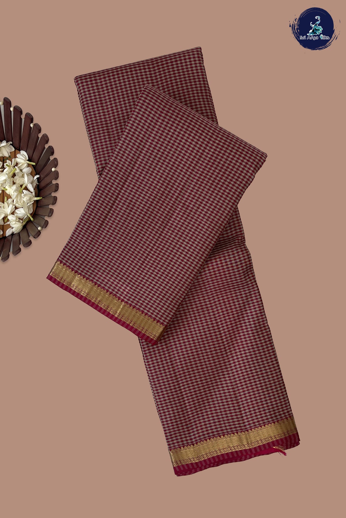 Reddish Pink Light Weight Silk Saree With Checked Pattern