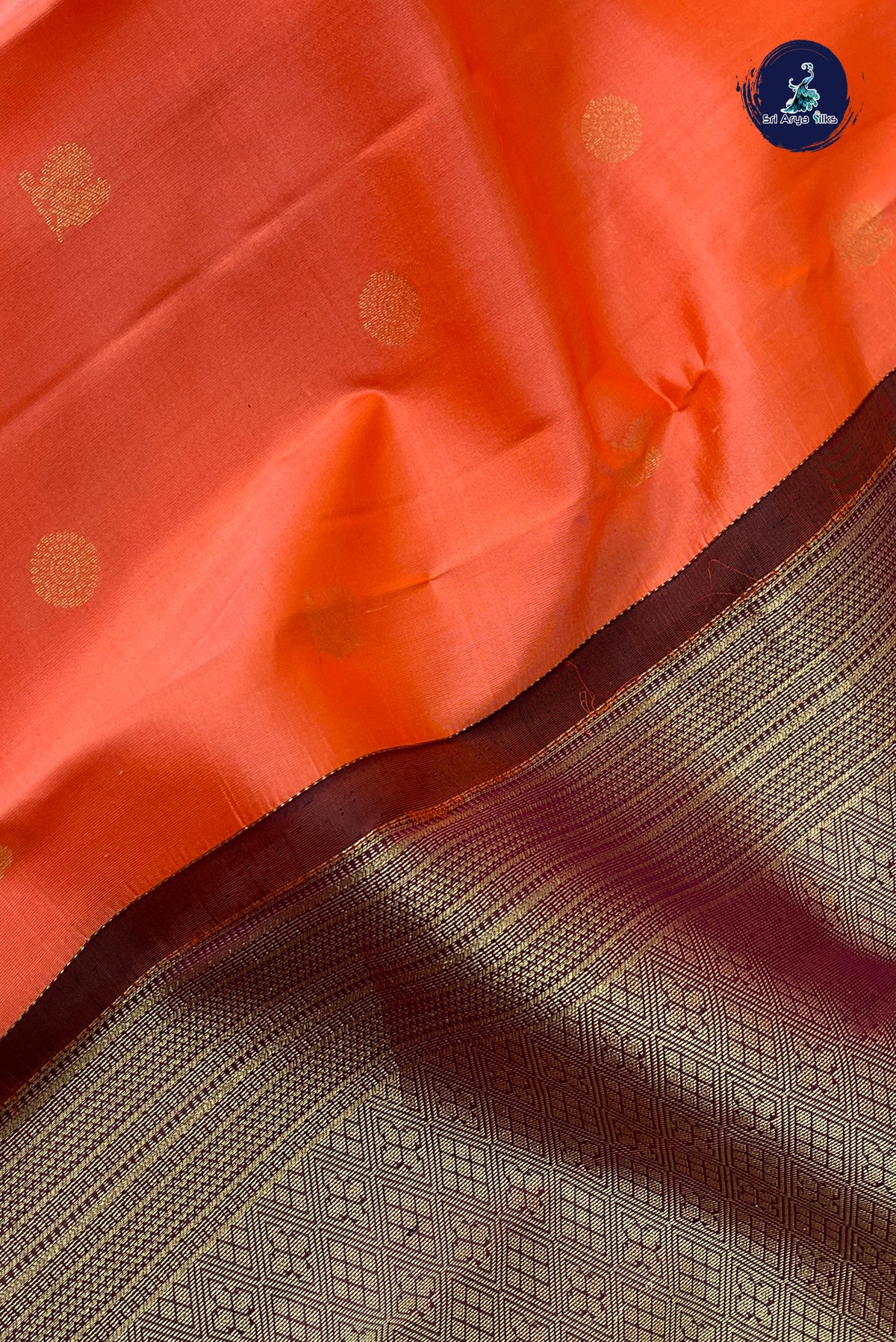 Coral Orange Mayil Chakram Butta Silk Saree With Mayil Chakram Butta Pattern