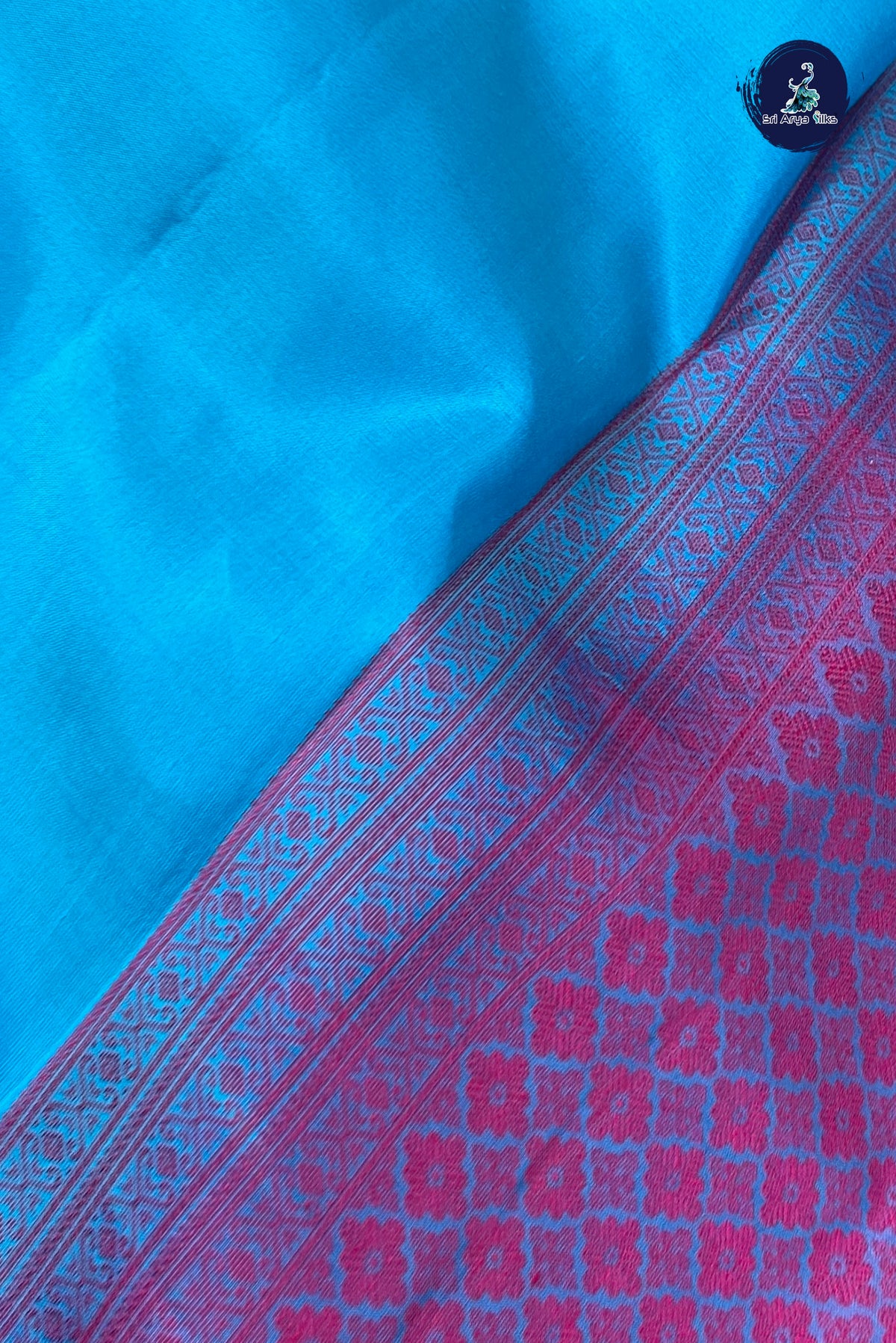 Blue Thread Work Silk Saree With Plain Pattern