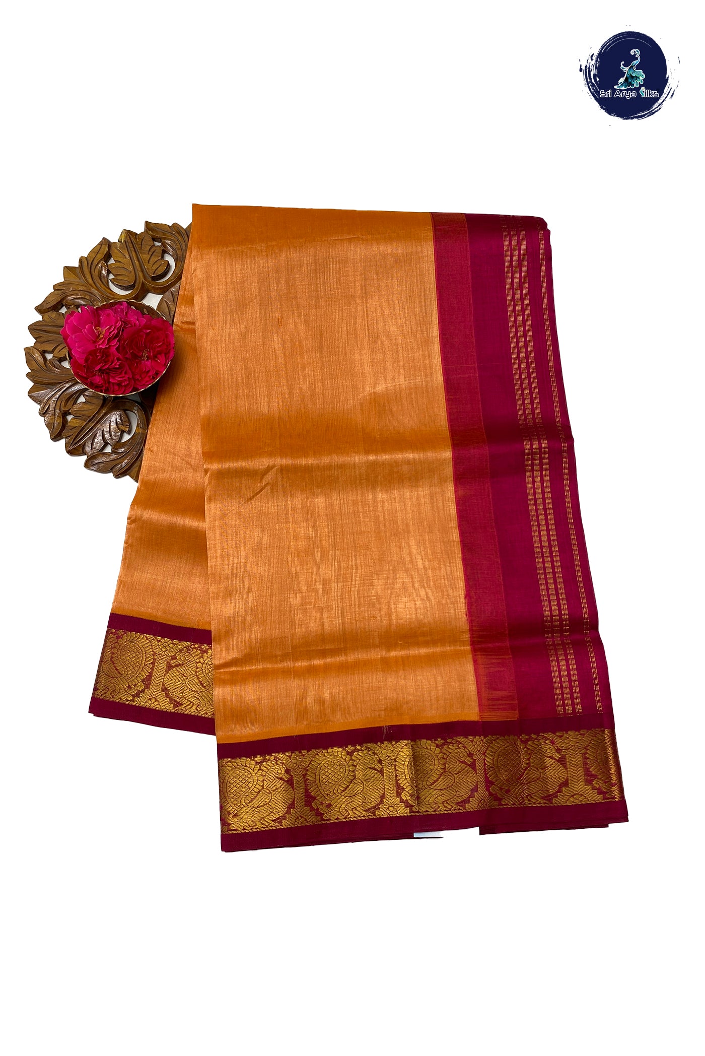 Light Peach Silk Cotton Saree With Plain Pattern