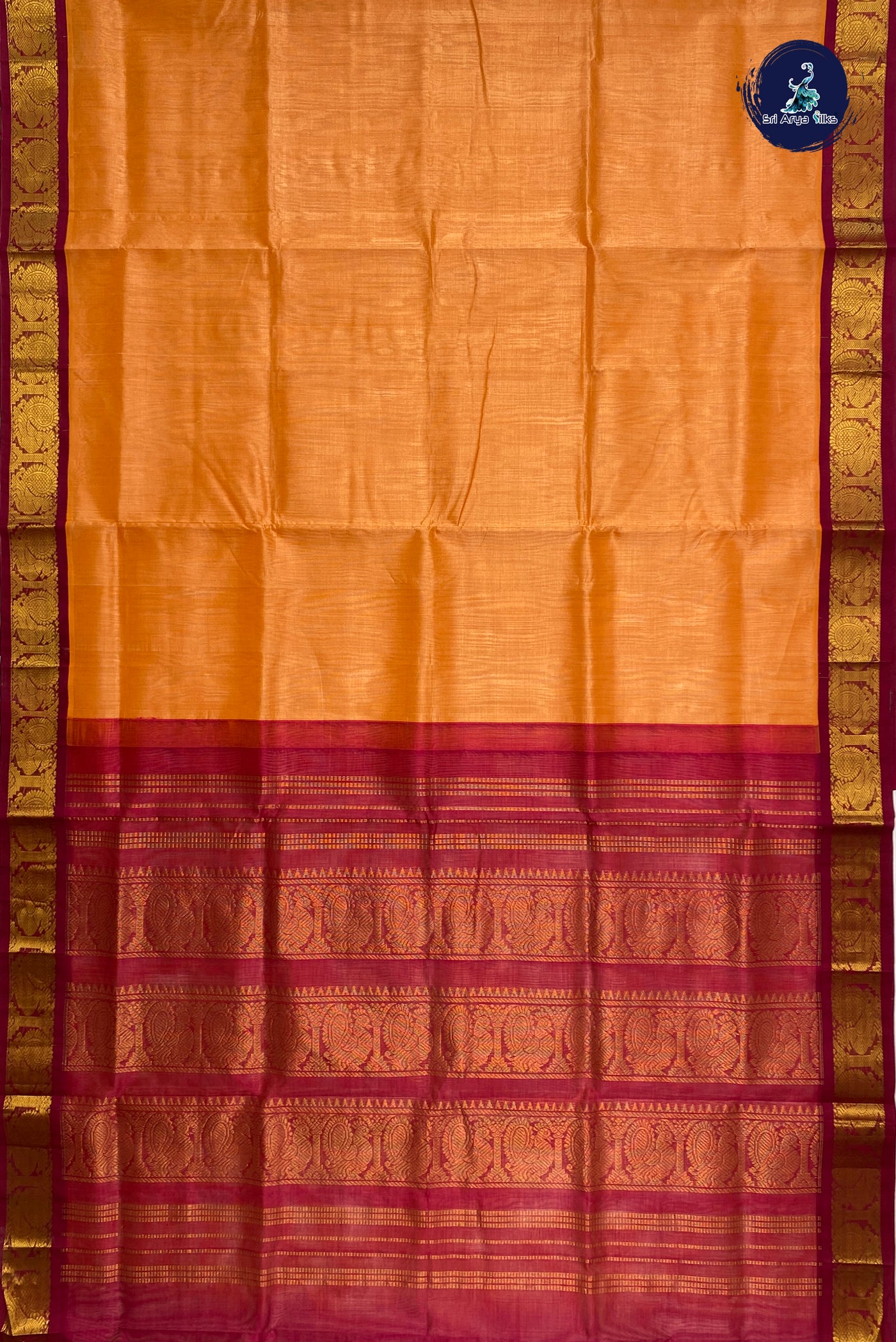 Light Peach Silk Cotton Saree With Plain Pattern