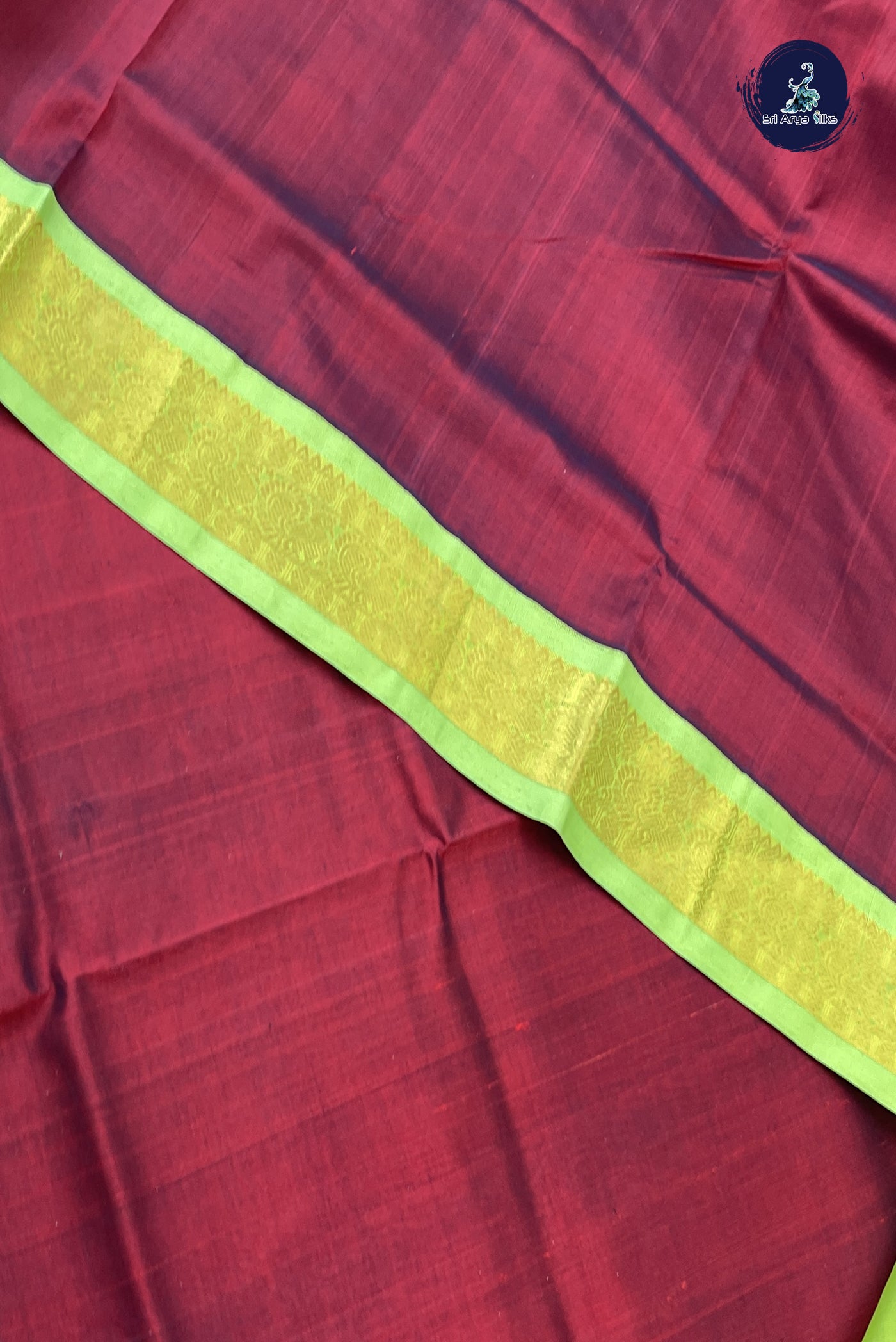 Dual Tone Maroon Korvai Silk Cotton Saree With Plain Pattern