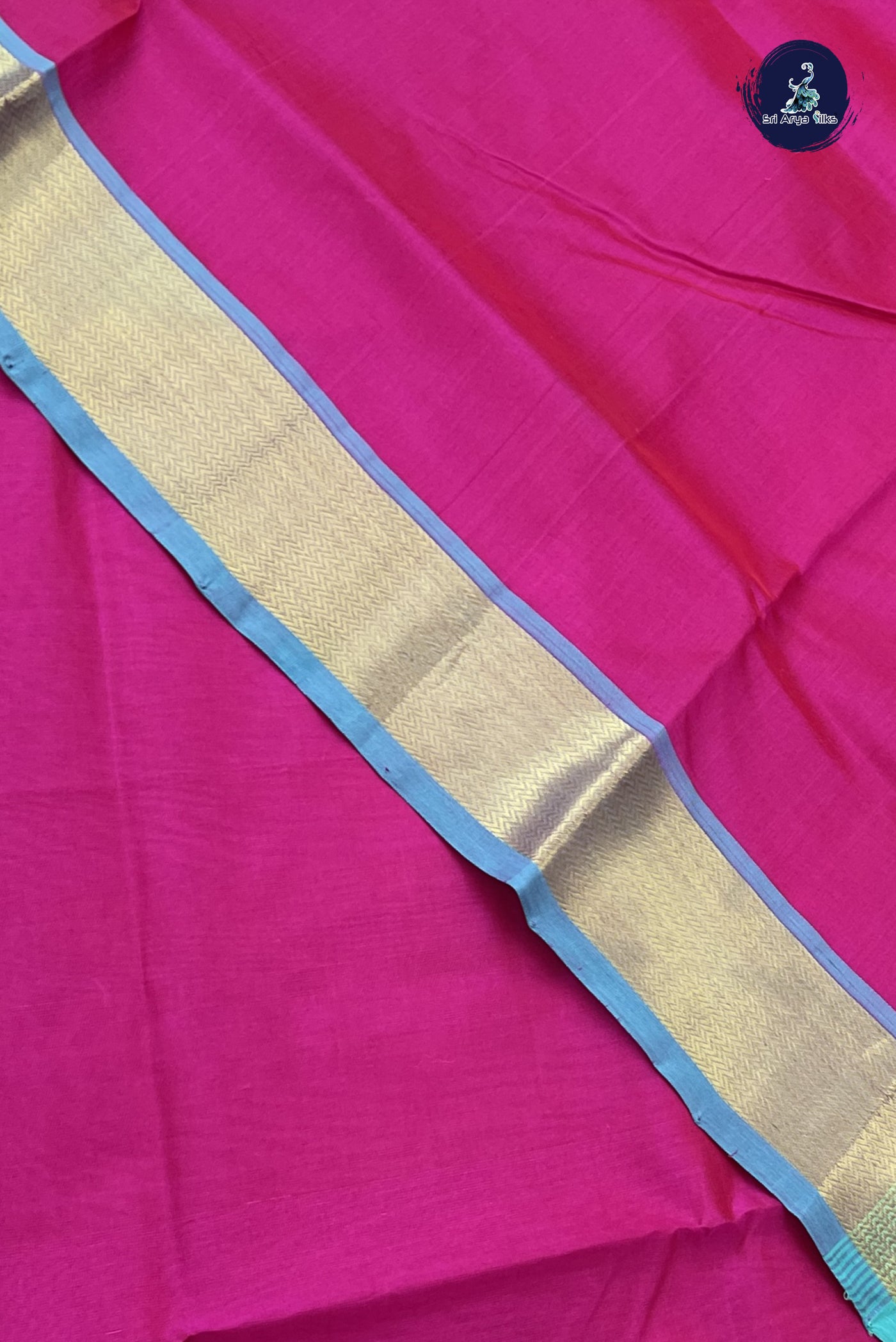 Rani Pink Simple Silk Cotton Saree With Plain Pattern