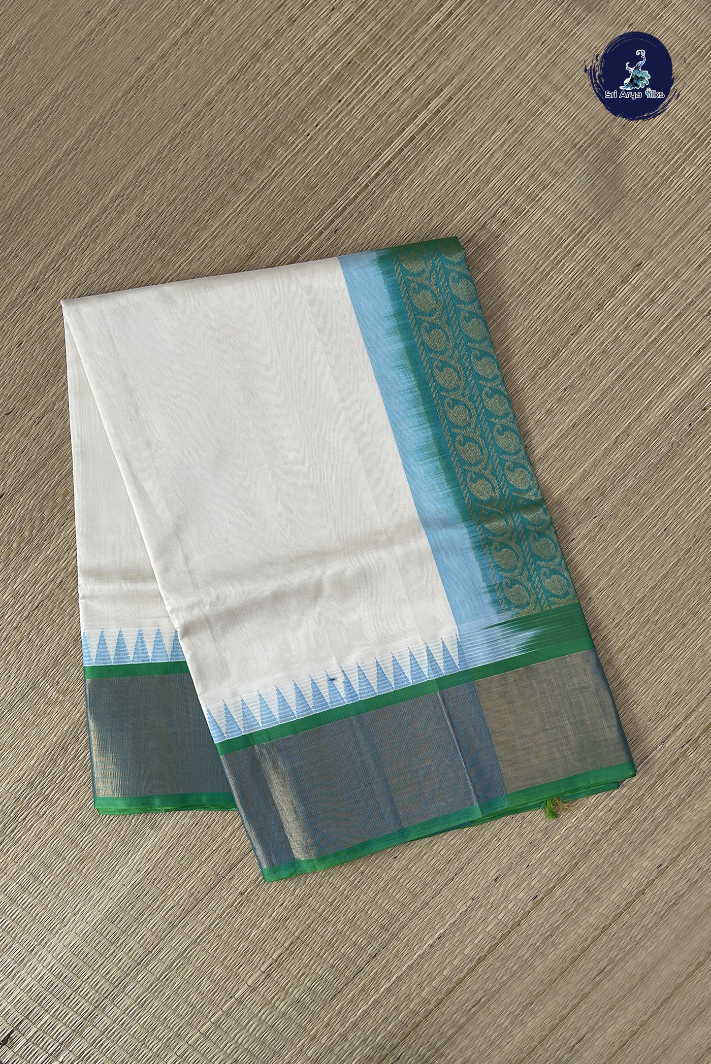 Off White Korvai Silk Cotton Saree With Plain Pattern