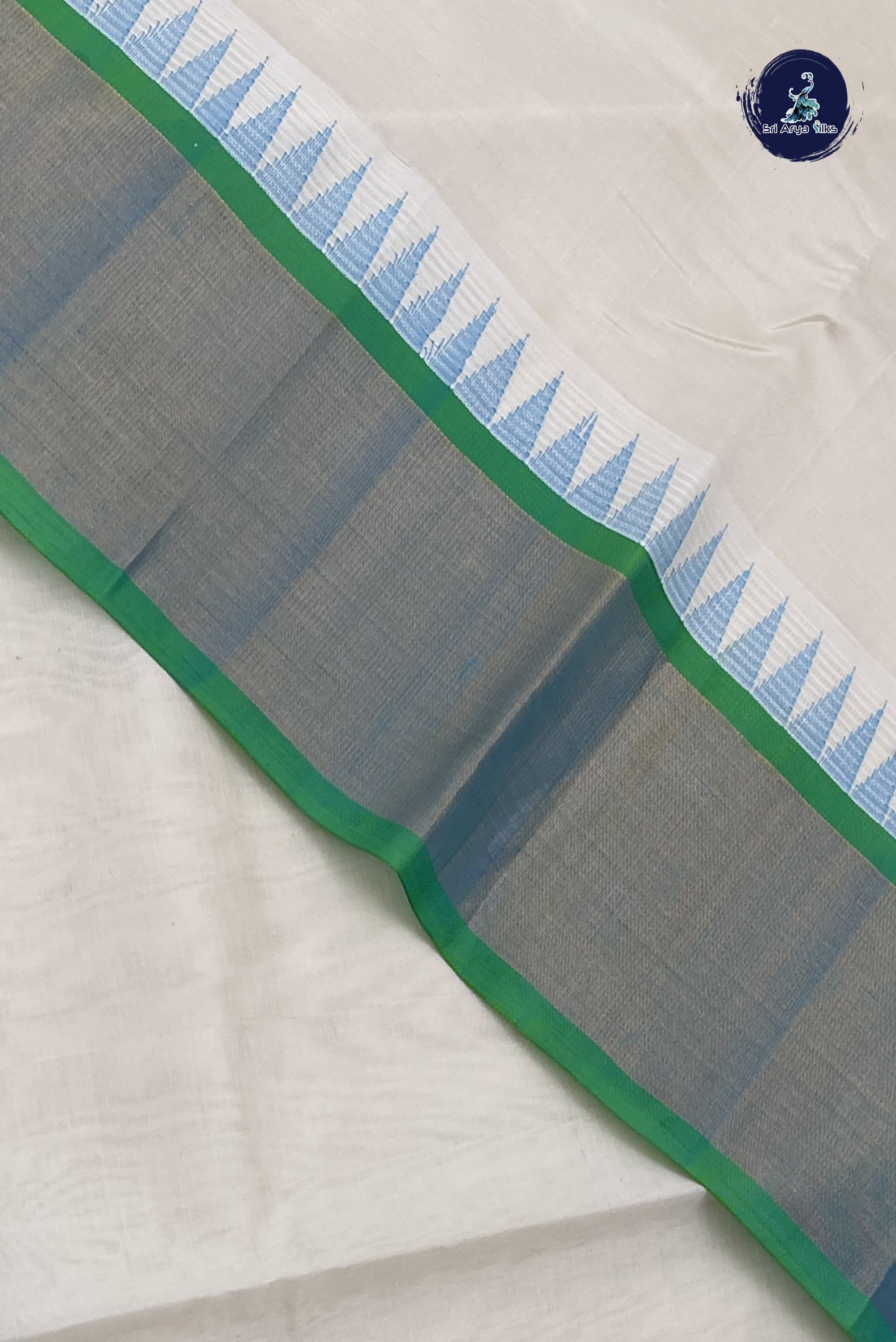 Off White Korvai Silk Cotton Saree With Plain Pattern