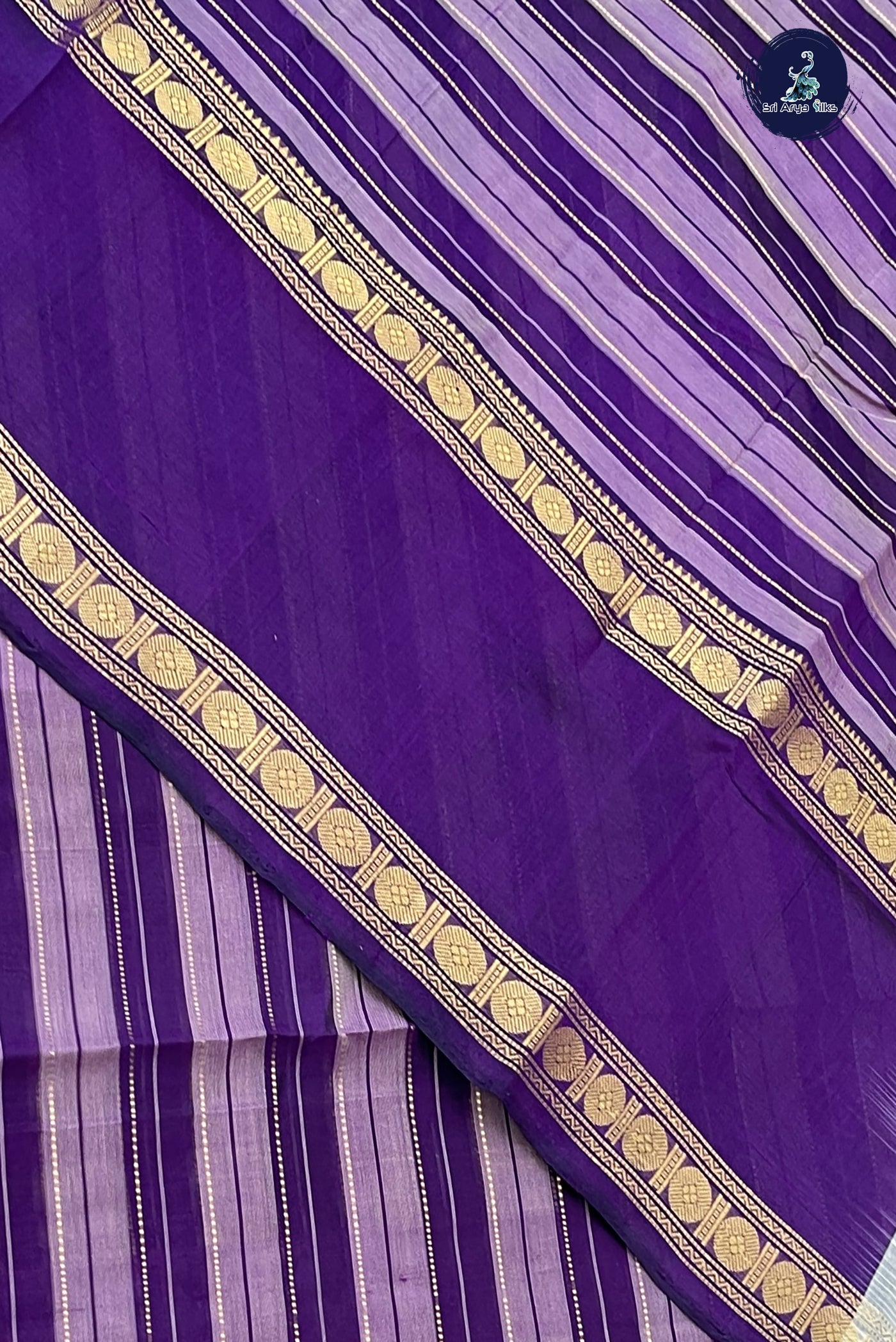 Jamun Simple Silk Cotton Saree With Vaazhapoo Design Pattern