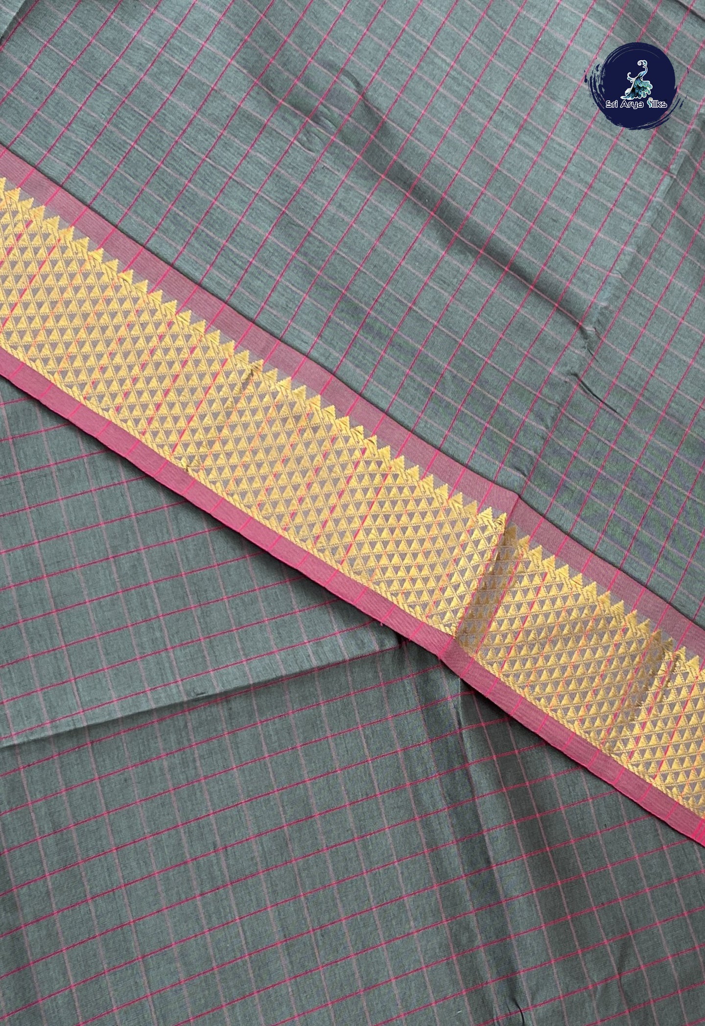 Grey Semi Silk Cotton Saree With Checked Pattern