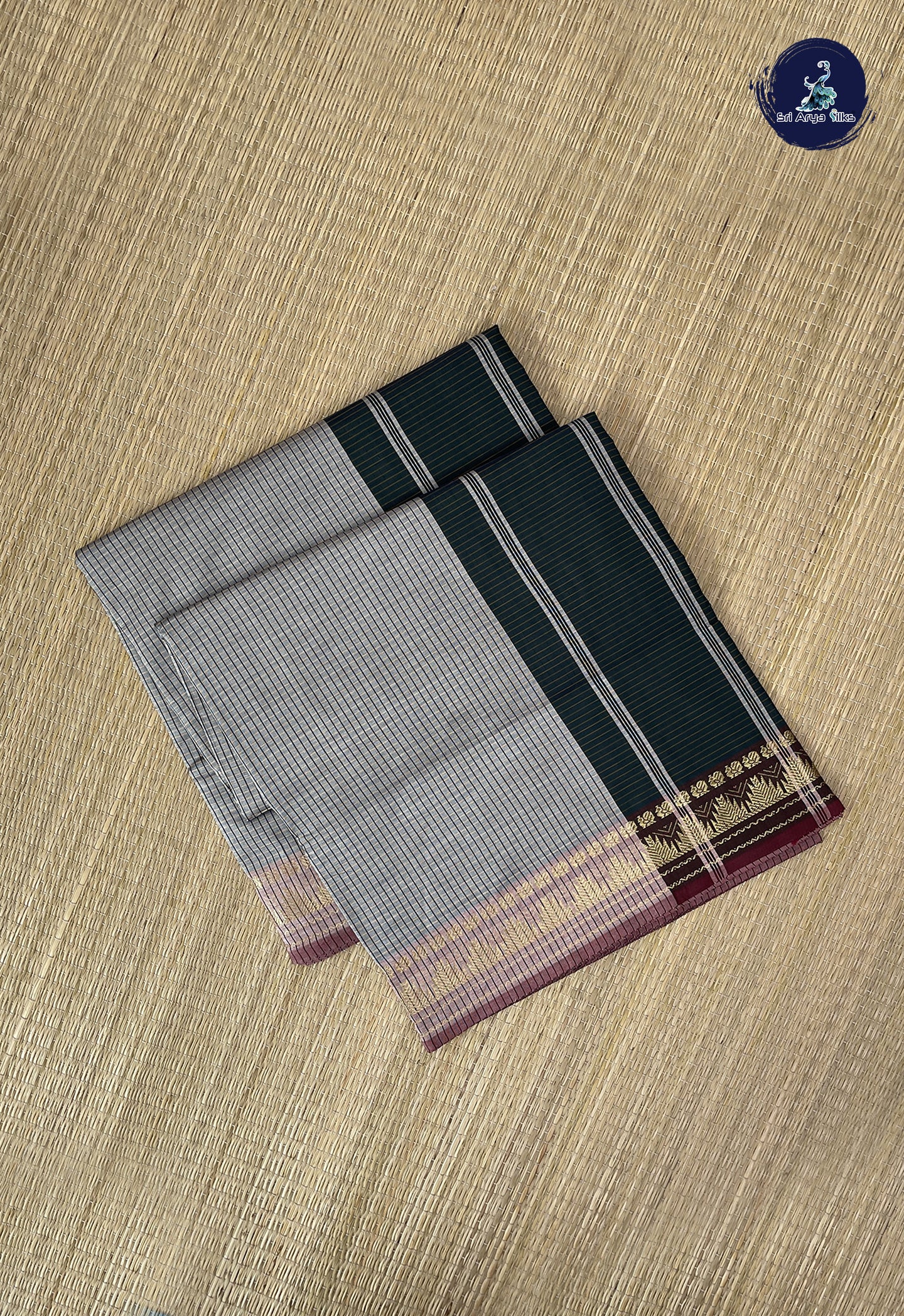 Silver Grey Semi Silk Cotton Saree With Checked Pattern