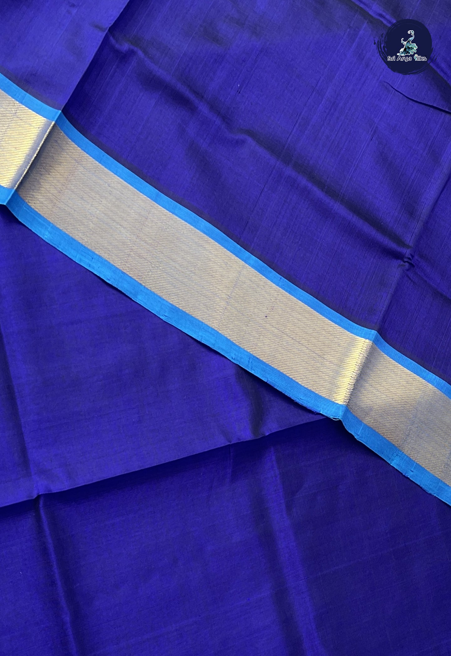 Ink Blue Simple Silk Cotton Saree With Plain Pattern