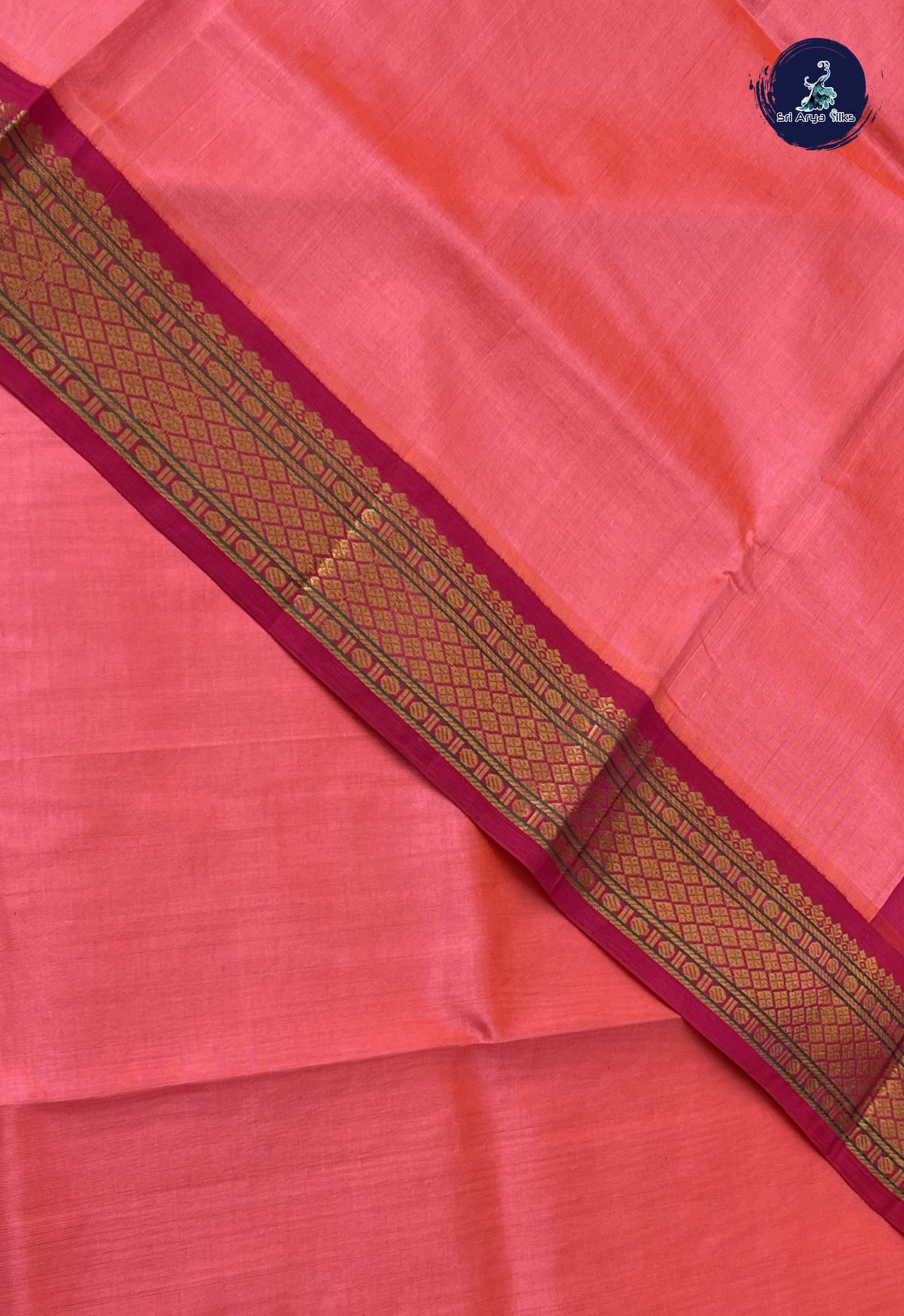 Orangish Pink Korvai Silk Cotton Saree With Plain Pattern