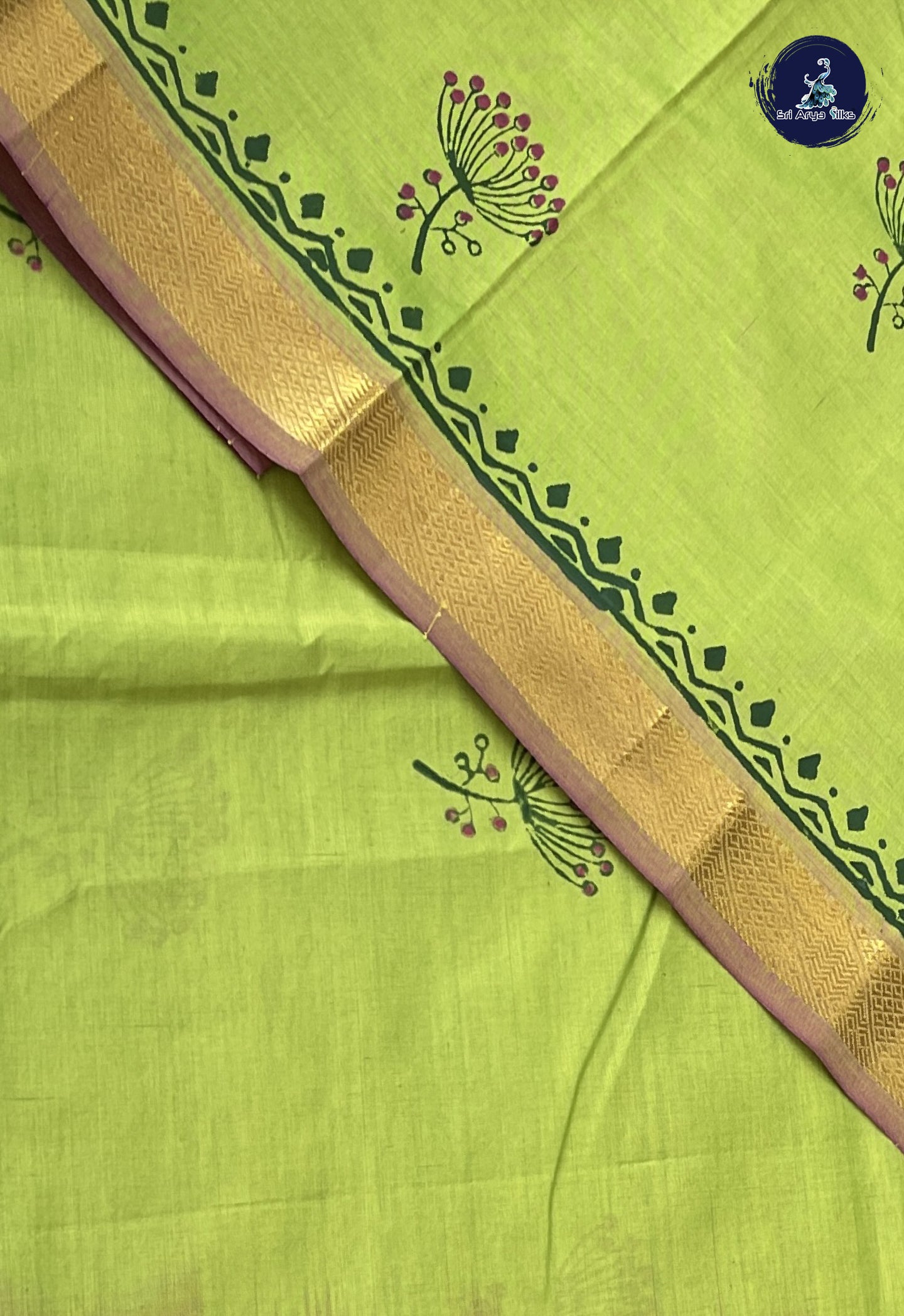 Lime Green Semi Silk Cotton Saree With Printed Pattern