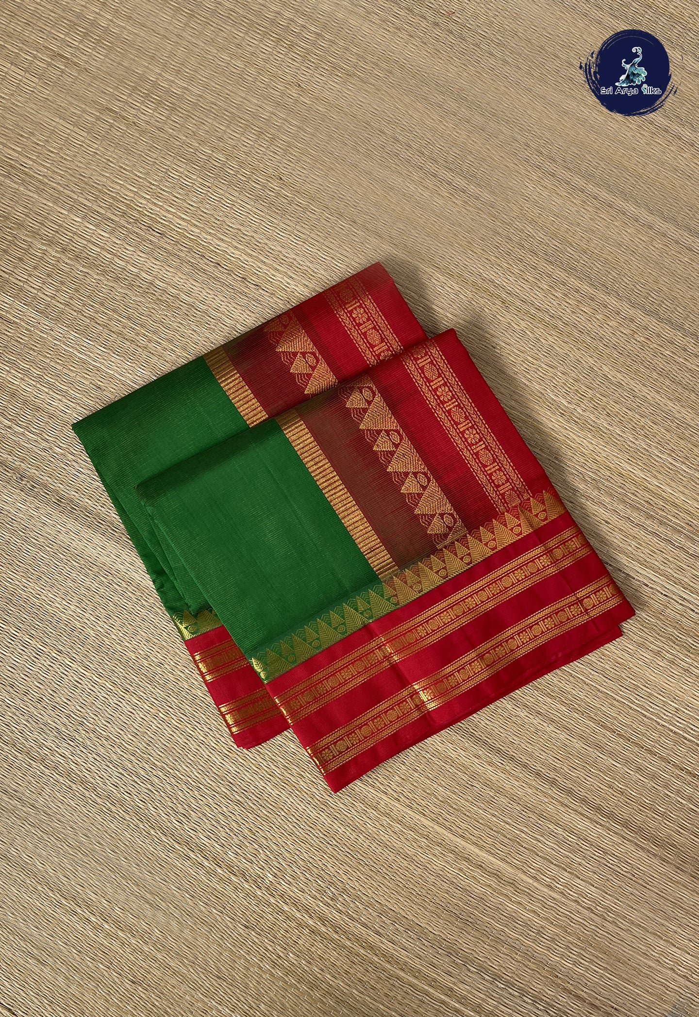 Dark Green Vaira Oosi Silk Cotton Saree With Vaira Oosi Pattern