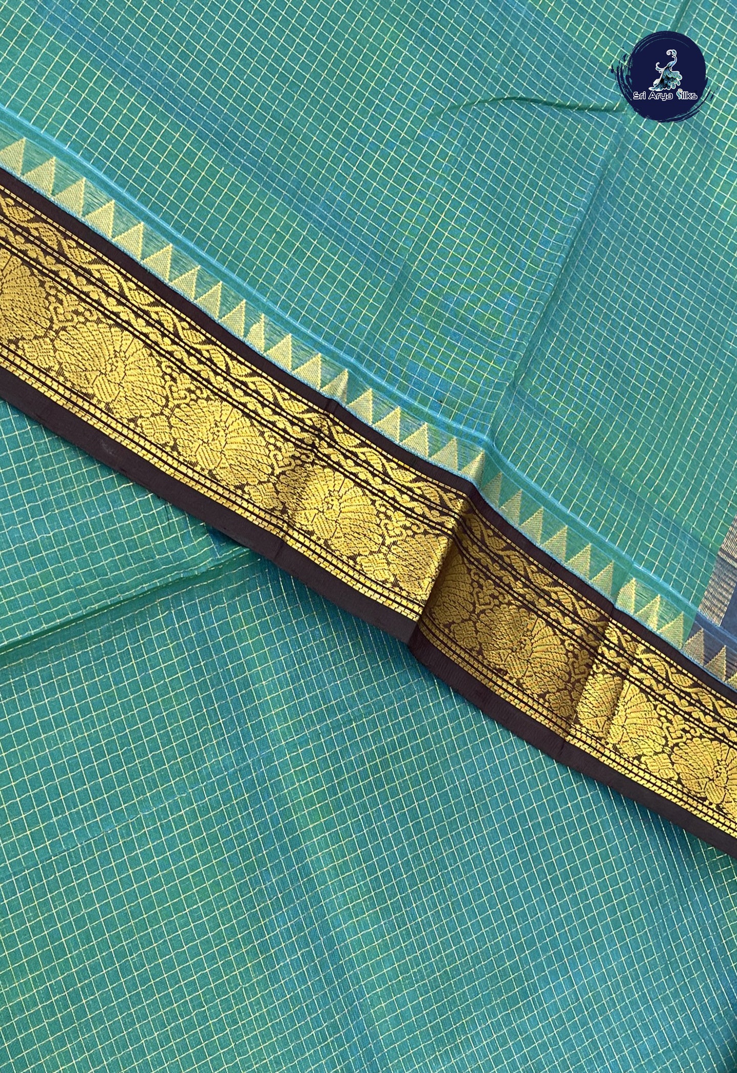 Bluish Green Checked Saree With Zari Checked Pattern