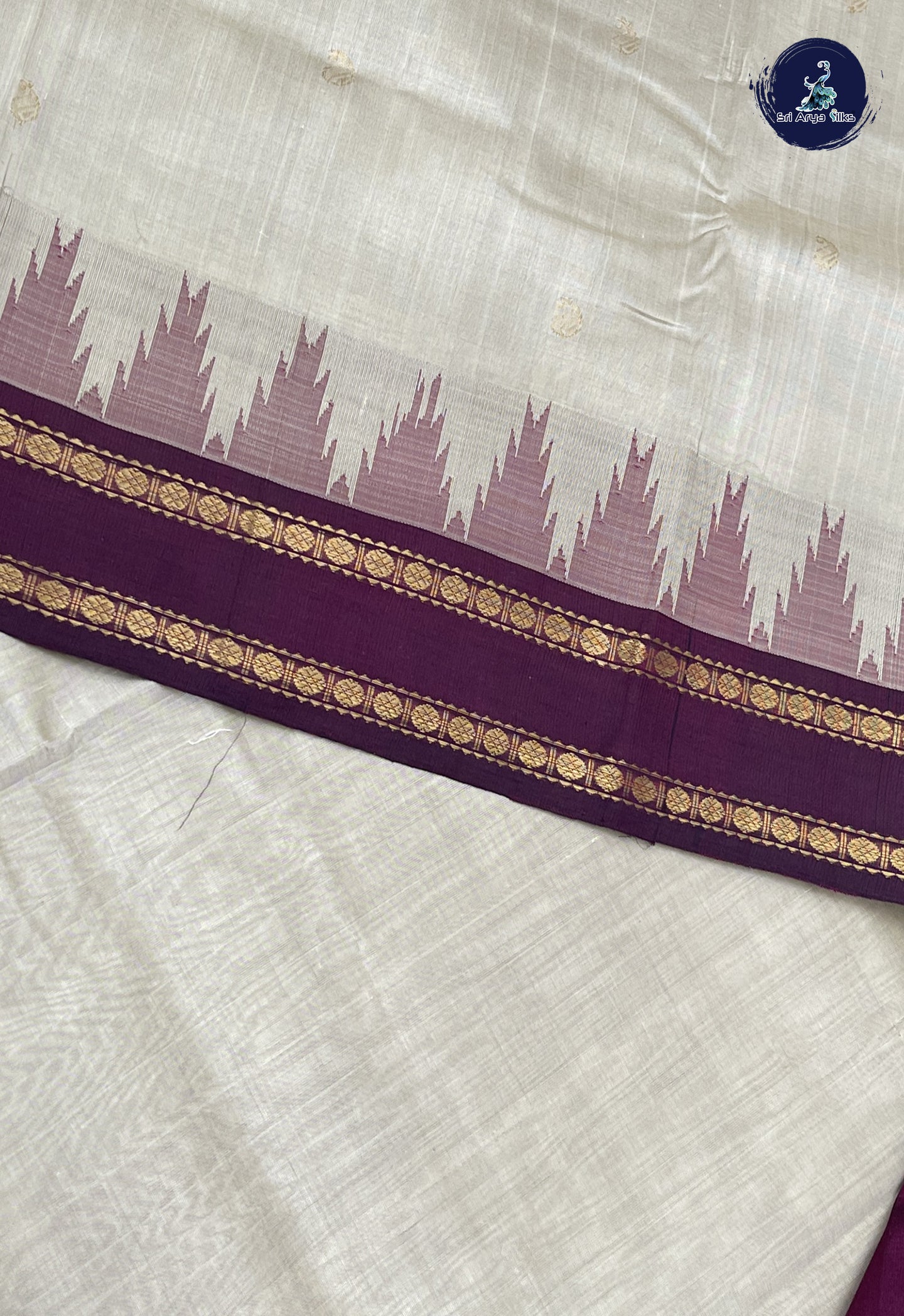 Ivory Korvai Silk Cotton Saree With Zari Buttas Pattern