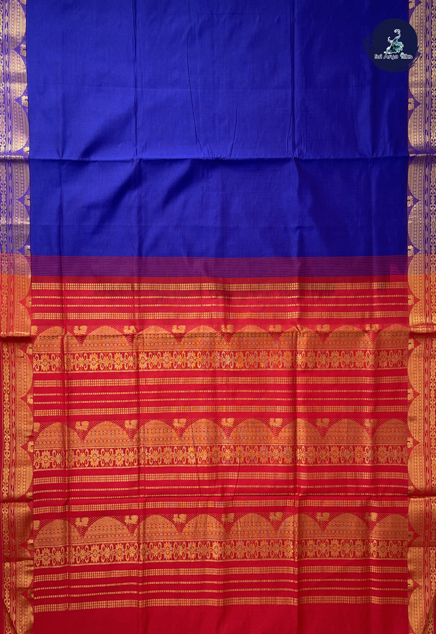 Violet Semi Silk Cotton Saree With Plain Pattern