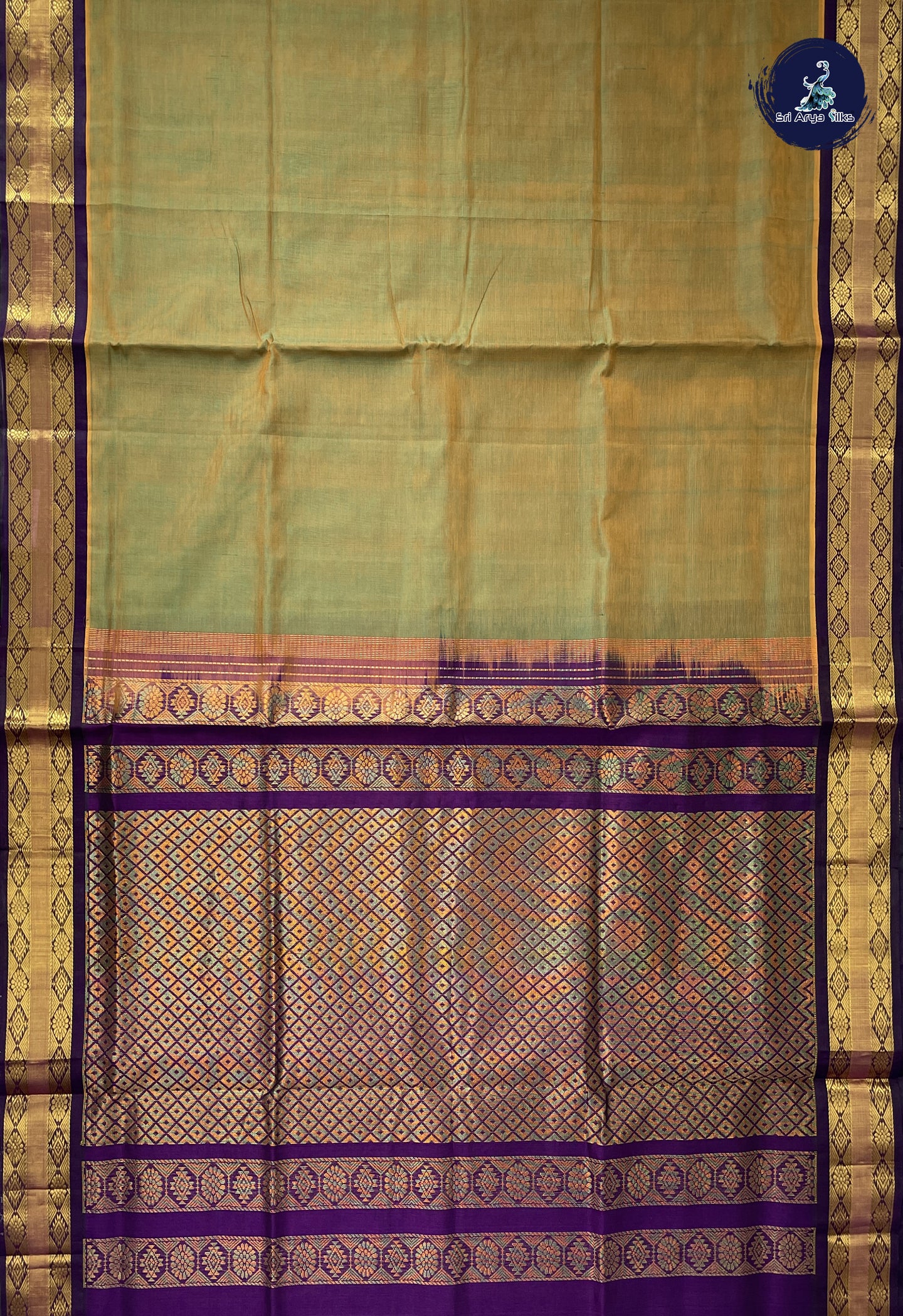 Dual Tone Mehendi Green Korvai Silk Cotton Saree With Plain Pattern