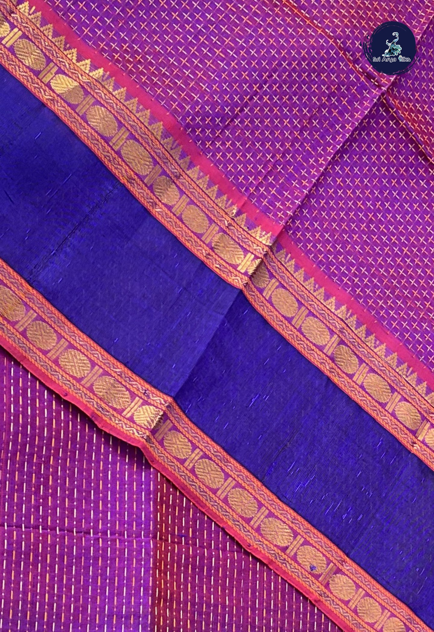 Dual Tone Purple Bridal Silk Cotton Saree With Embossed Pattern