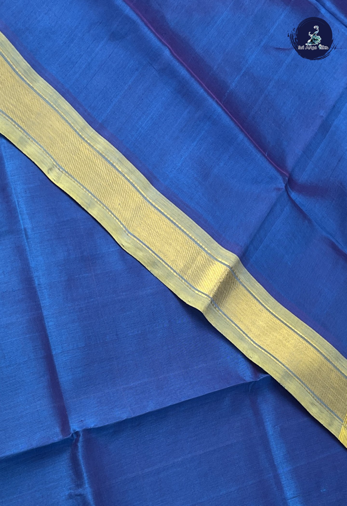 Peacock Blue Simple Silk Cotton Saree With Plain Pattern