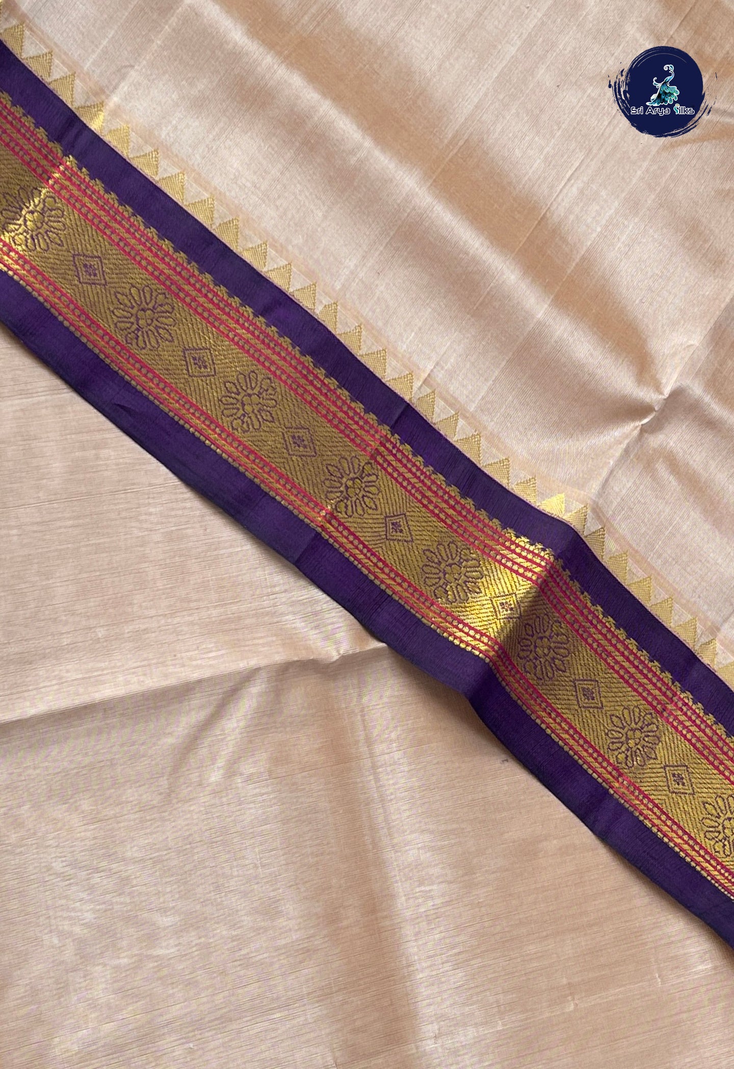 Beige Korvai Silk Cotton Saree With Plain Pattern