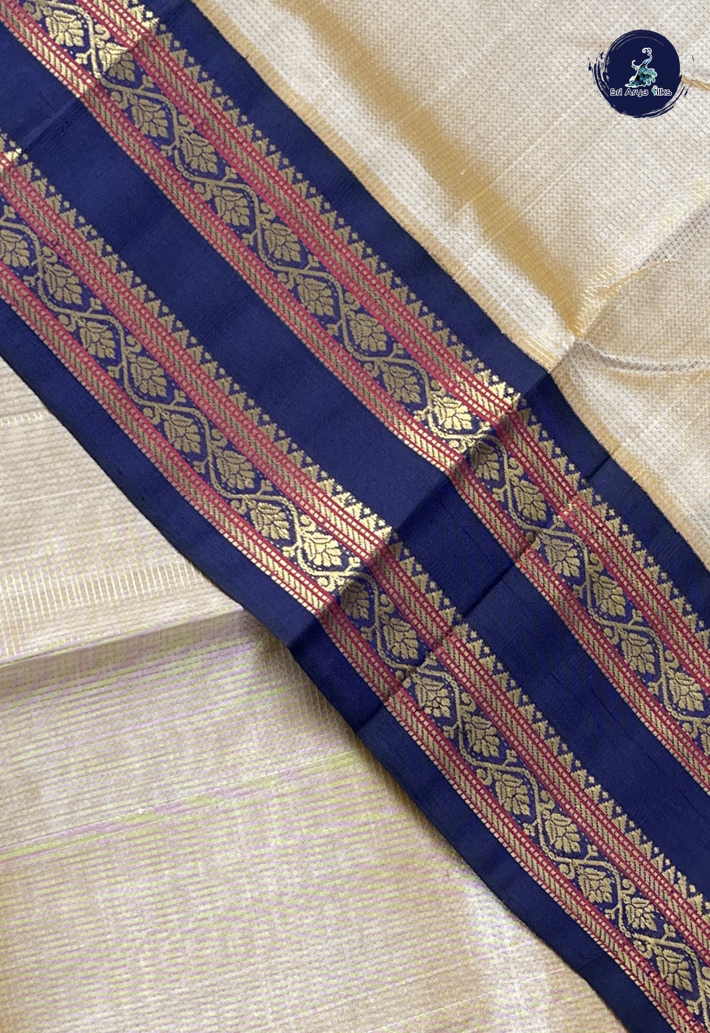 Beige Vaira Oosi Silk Cotton Saree With Vaira Oosi Pattern