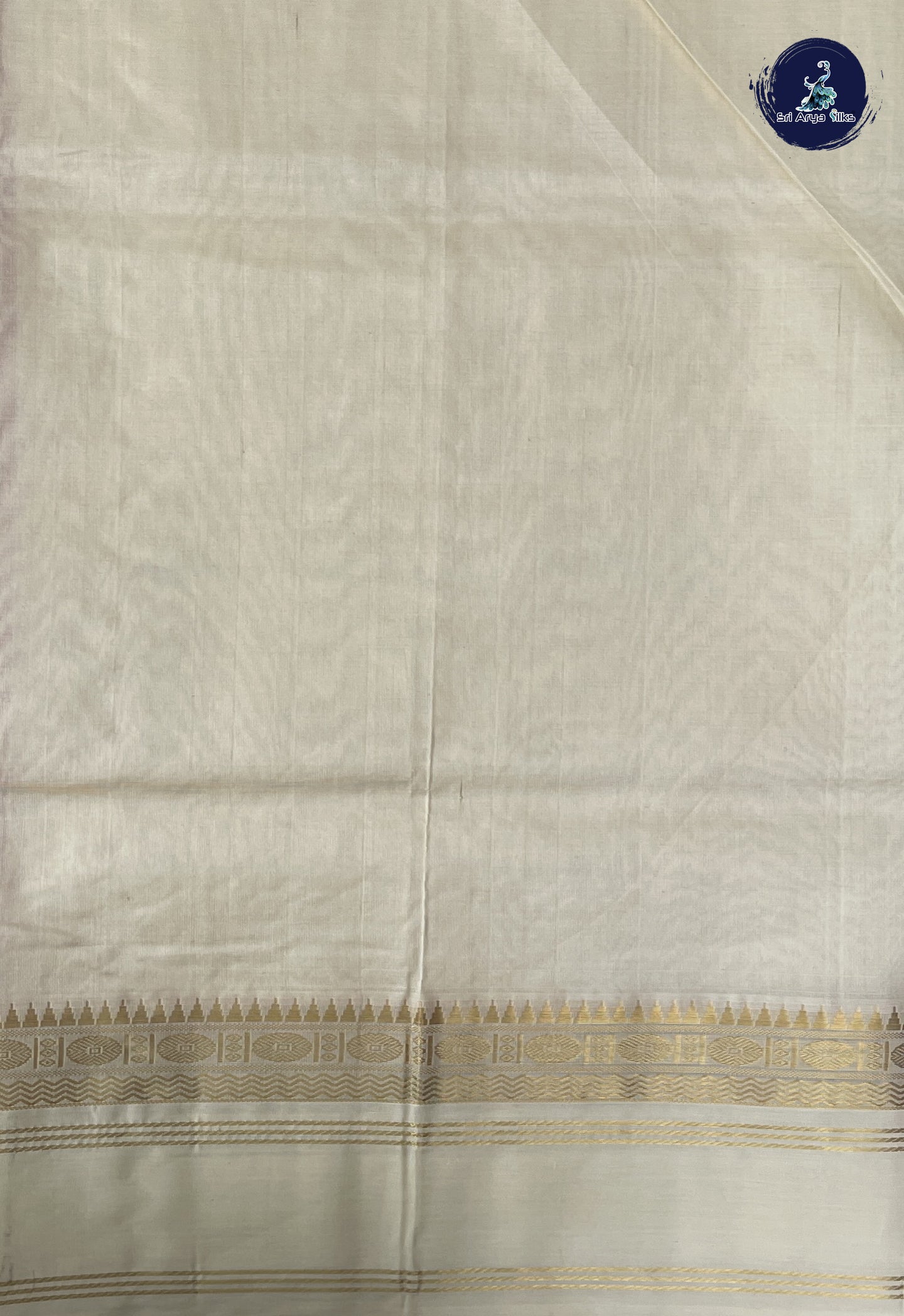 Red Checked Saree With Zari Checked Pattern