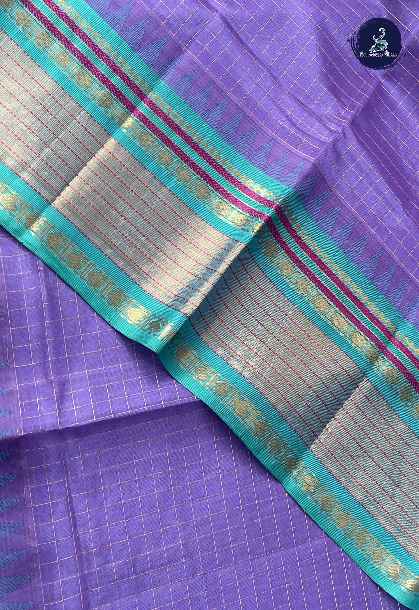 Lavender Checked Saree With Zari Checked Pattern