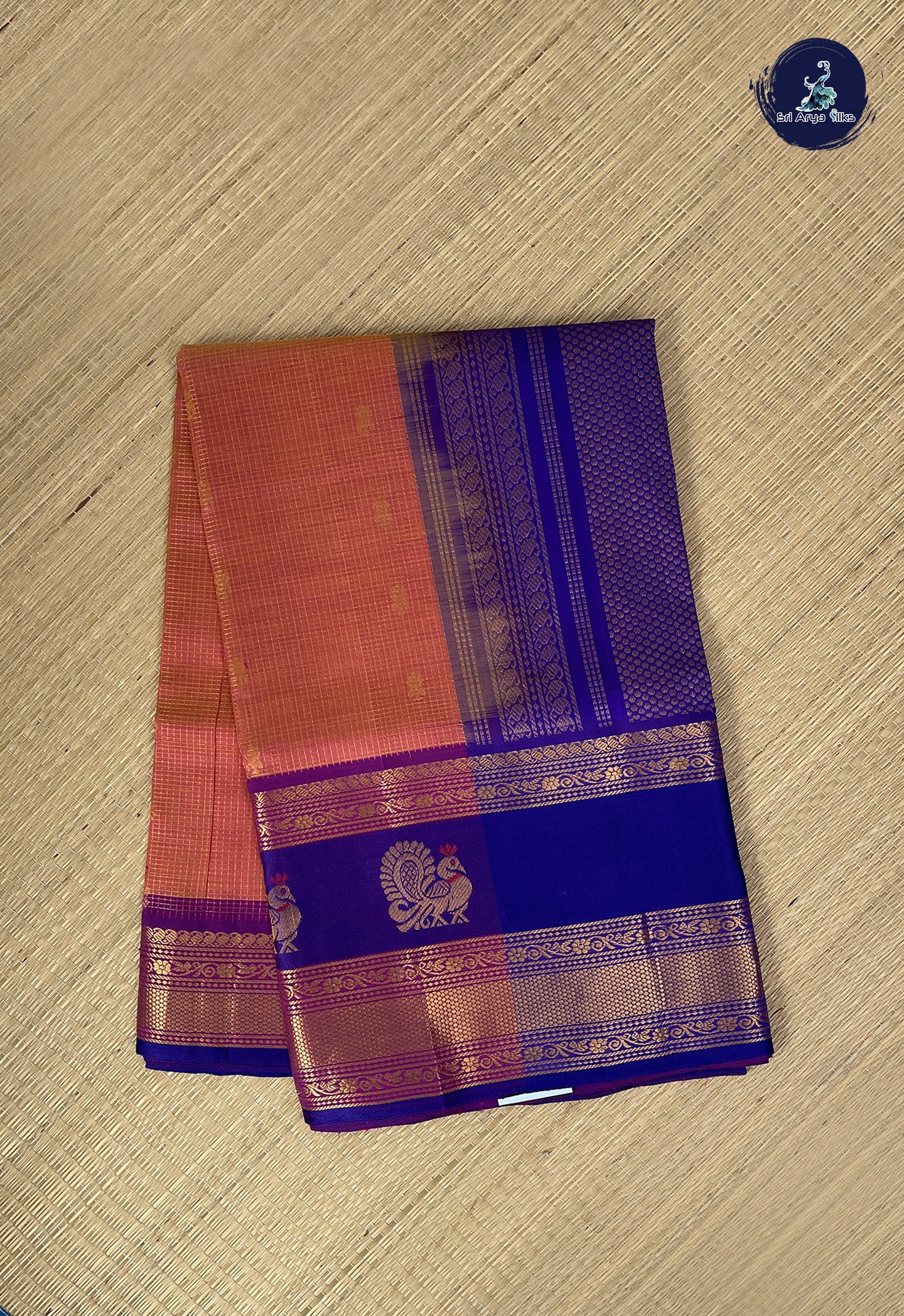 Dual Tone Pink Checked Saree With Checked Pattern