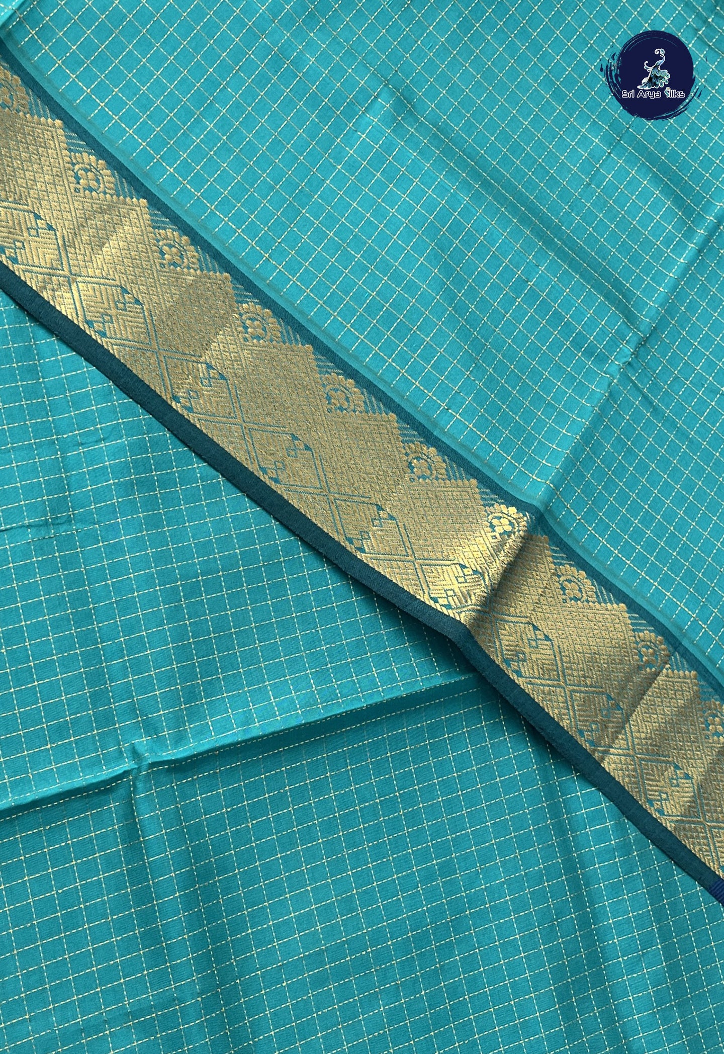 Teal Checked Saree With Checked Pattern