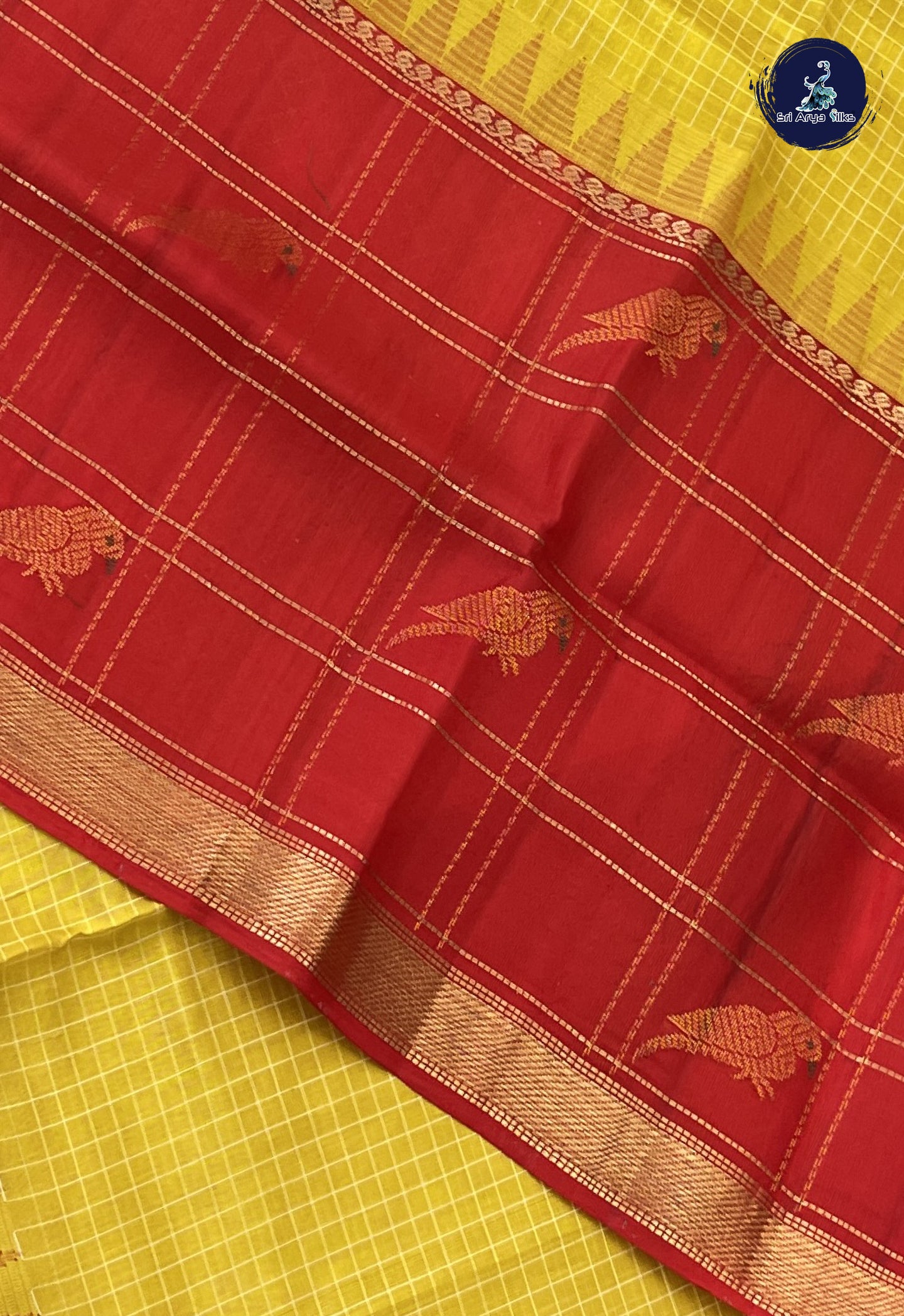 Yellow Checked Saree With Checked Pattern