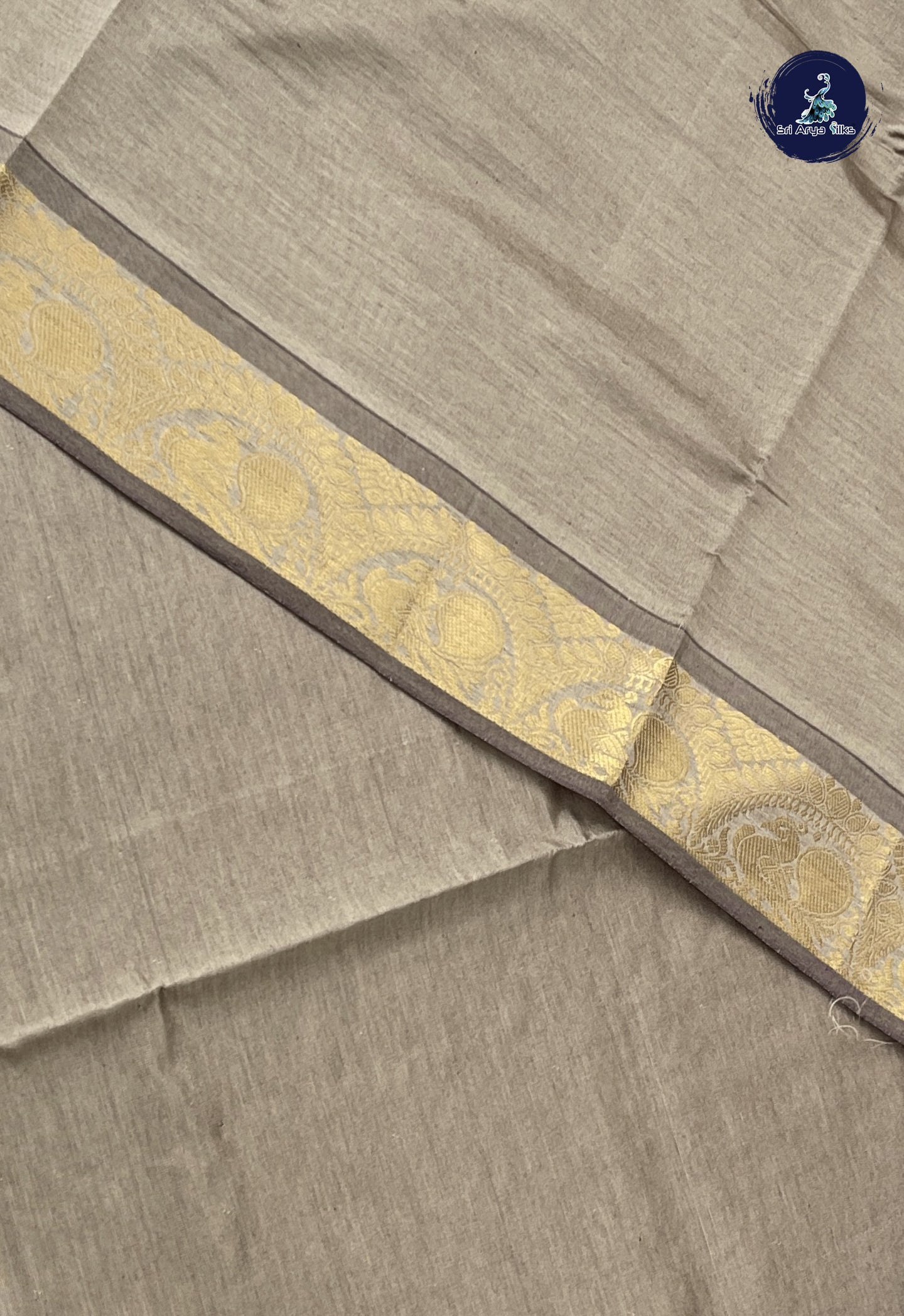 Biscuit Shade Kanchi Semi Silk Cotton Saree With Plain Pattern