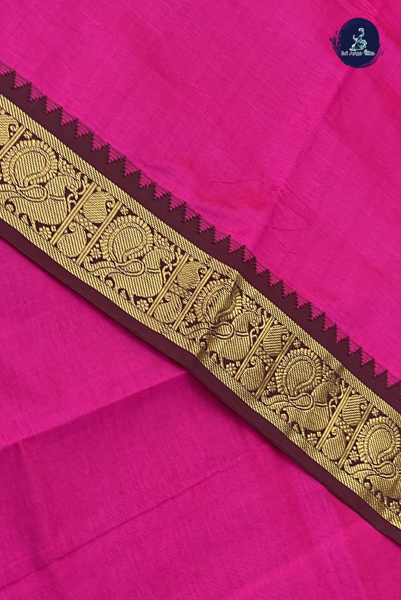 Dark Pink Kanchi Semi Silk Cotton Saree With Plain Pattern