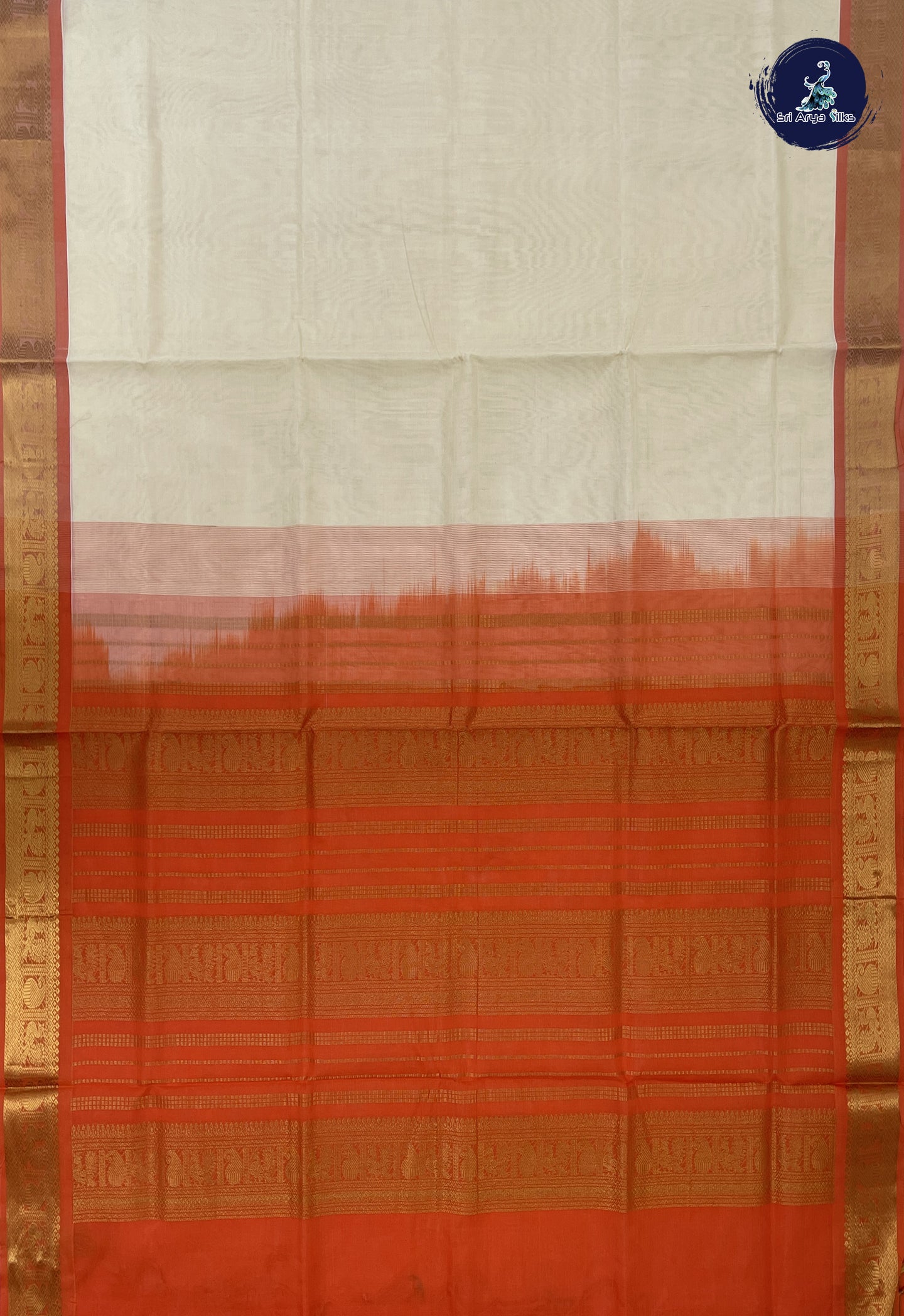 Off White Simple Silk Cotton Saree With Plain Pattern