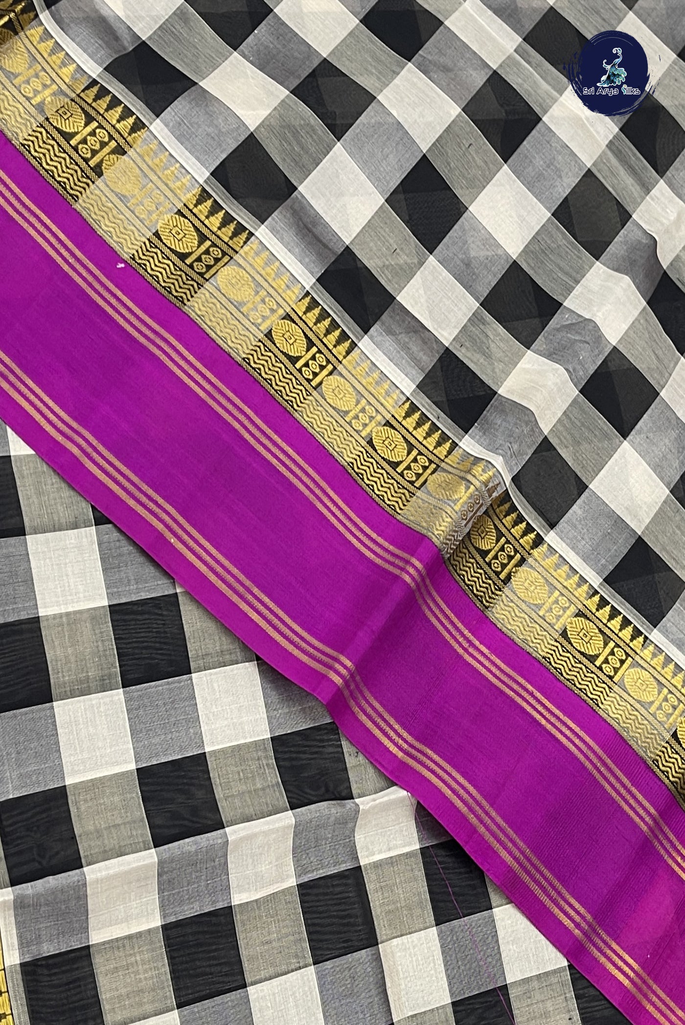 Multi Colour Korvai Silk Cotton Saree With Checked Pattern