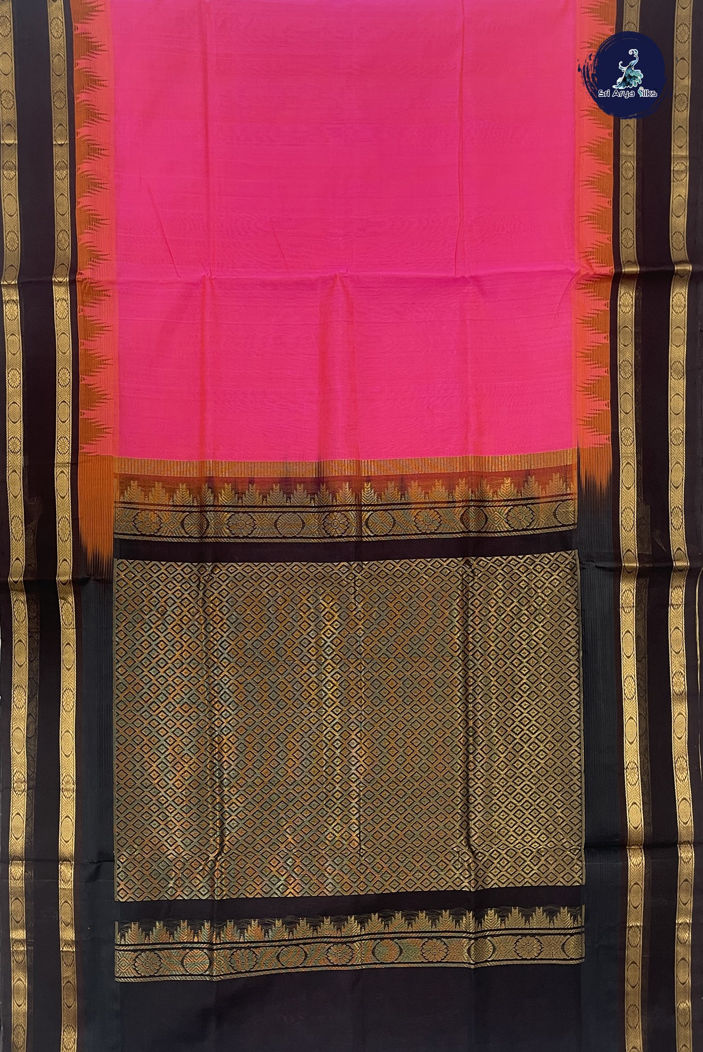 Dual Tone Pink Korvai Contrast Silk Saree With Plain Pattern