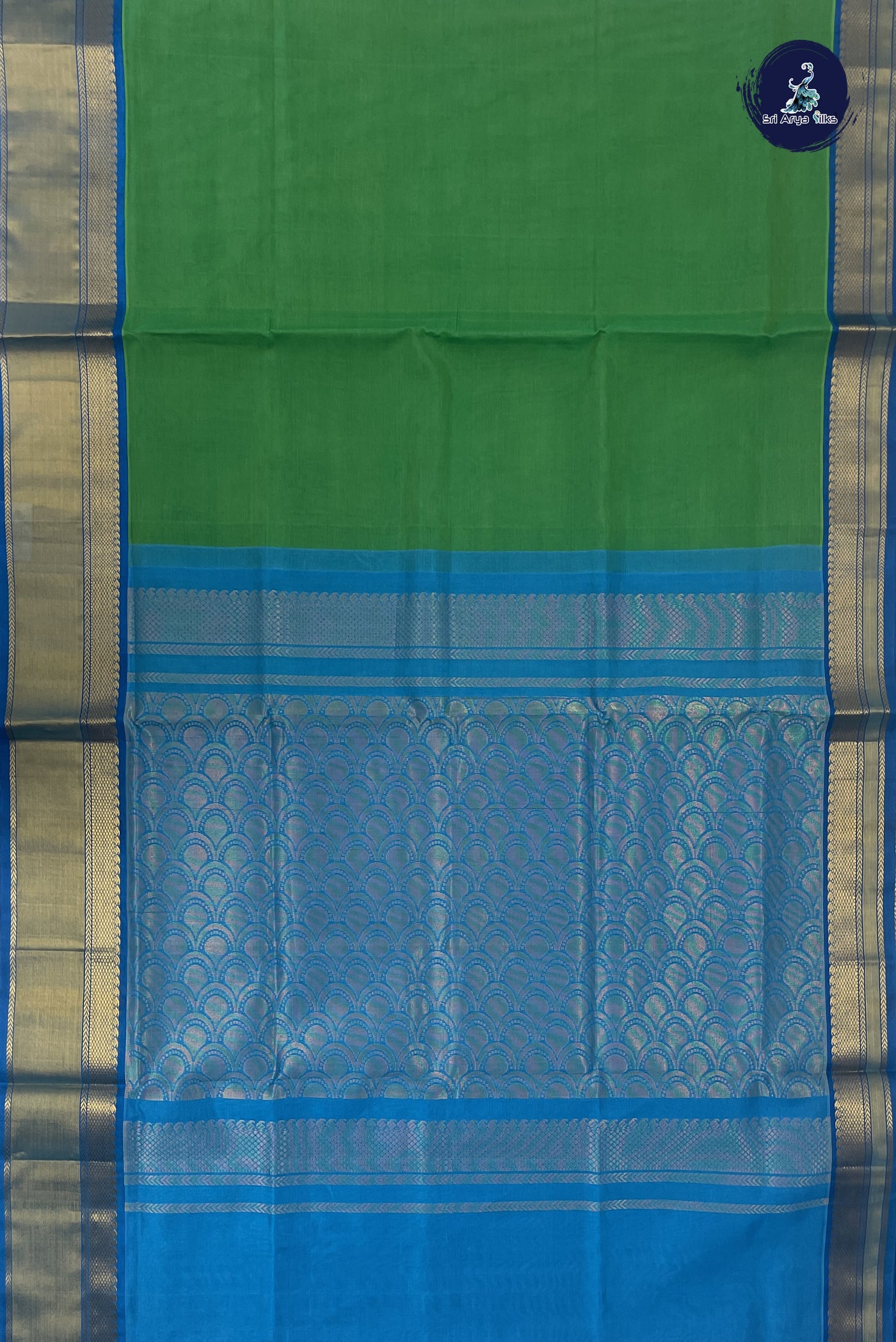 Green Korvai Contrast Silk Saree With Plain Pattern