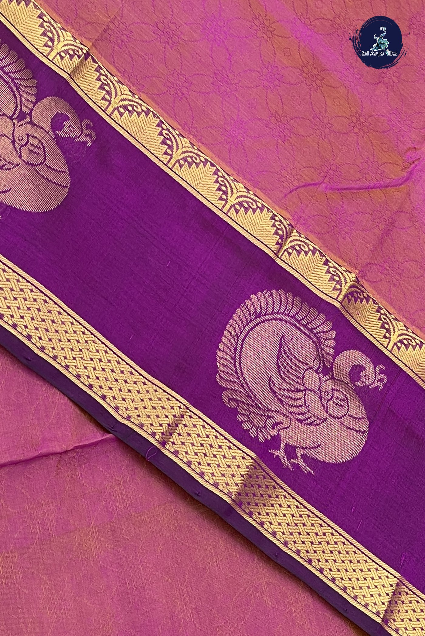 Dual Tone Purple Korvai Silk Cotton Saree With Embossed Pattern