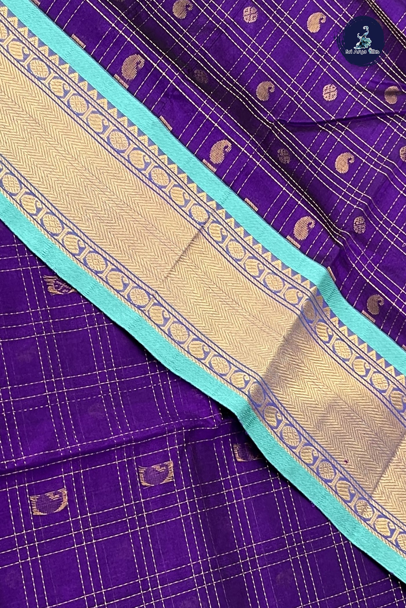 Dark Violet Checked Saree With Zari Checked Pattern