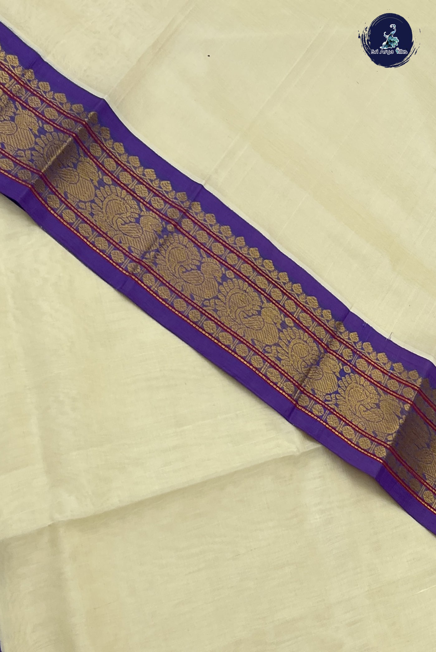 Off White Korvai Silk Cotton Saree With Plain Pattern