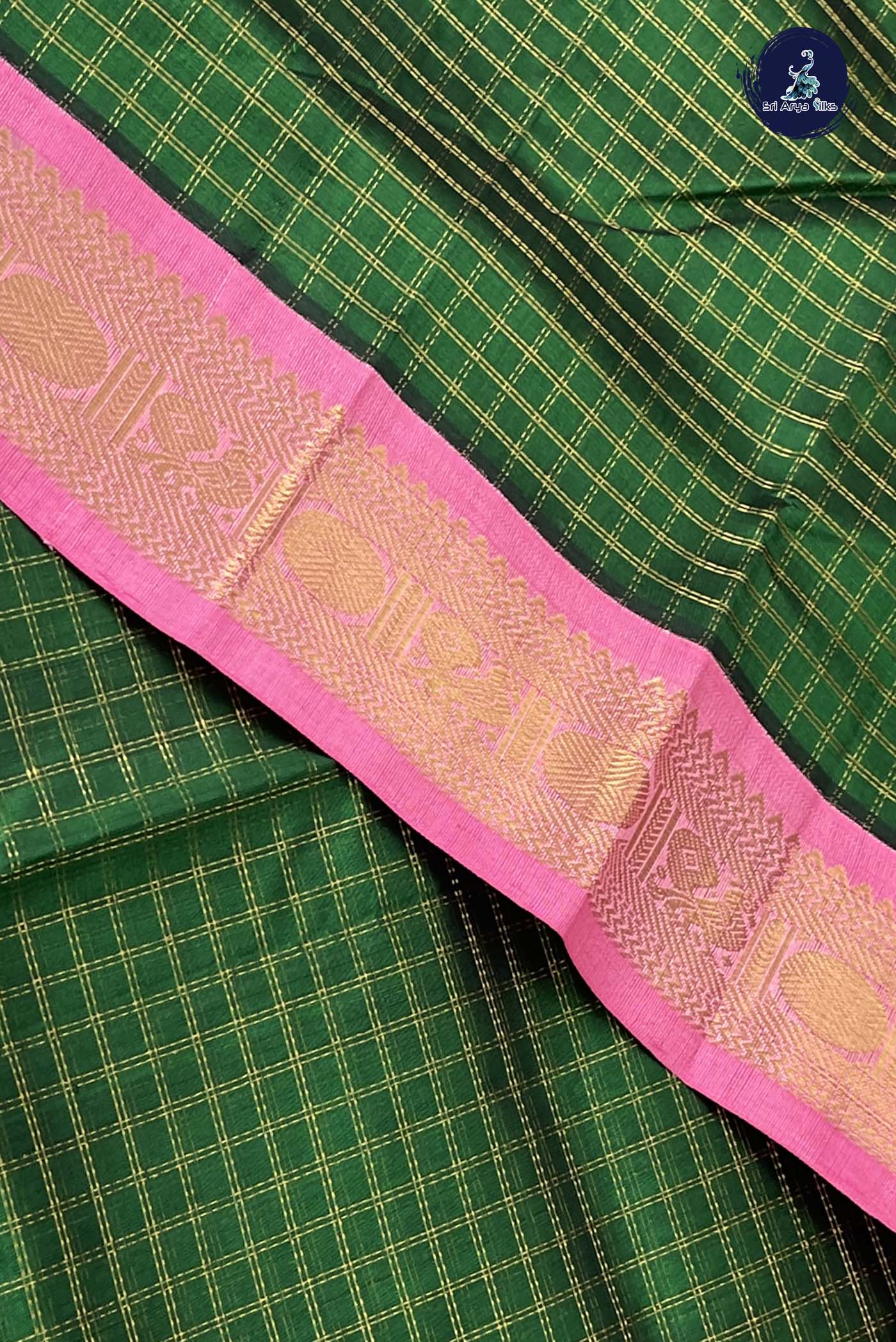 Bottle Green Checked Saree With Zari Checked Pattern