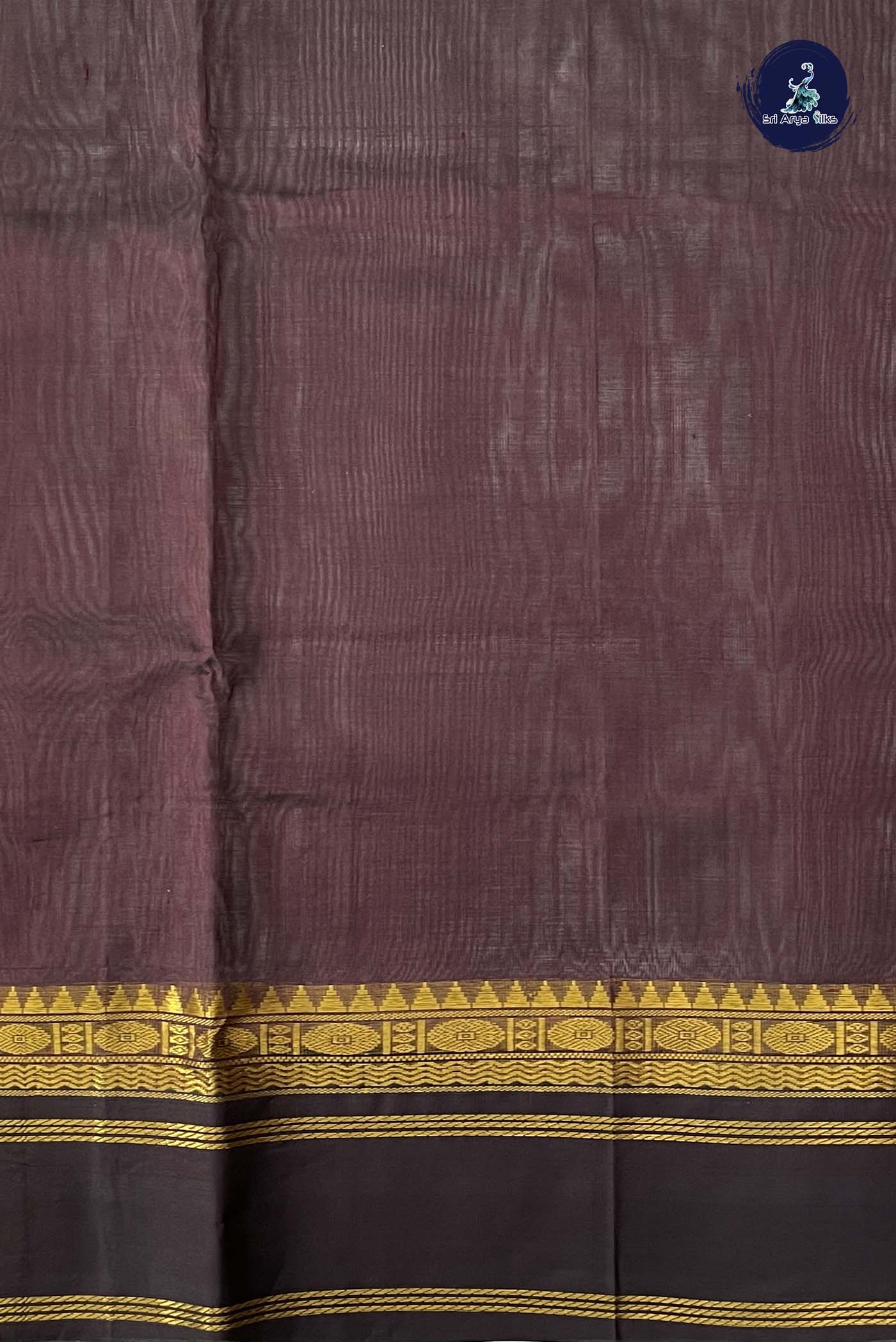 Green Checked Saree With Zari Checked Pattern