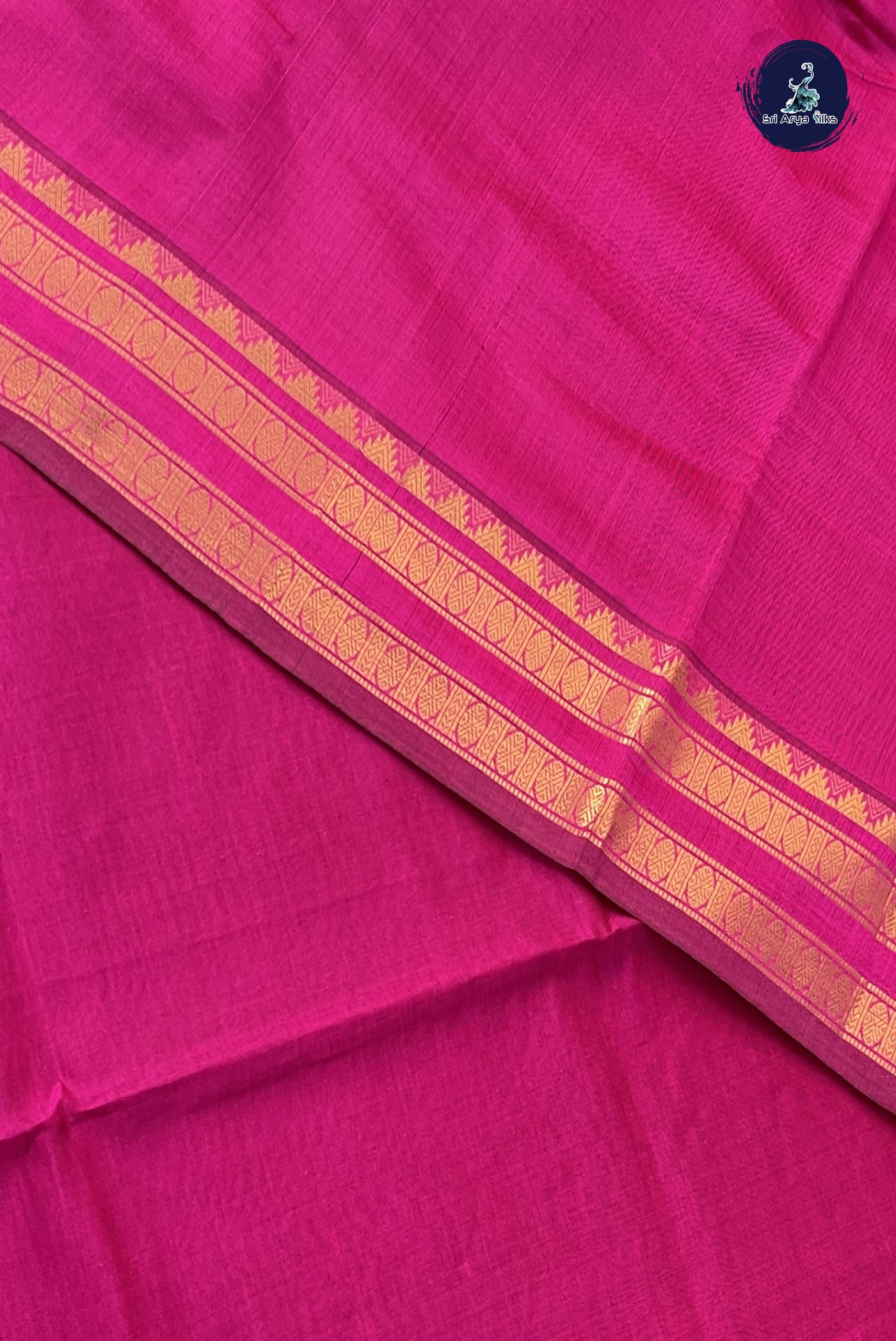 Pink Kanchi Semi Silk Cotton Saree With Plain Pattern
