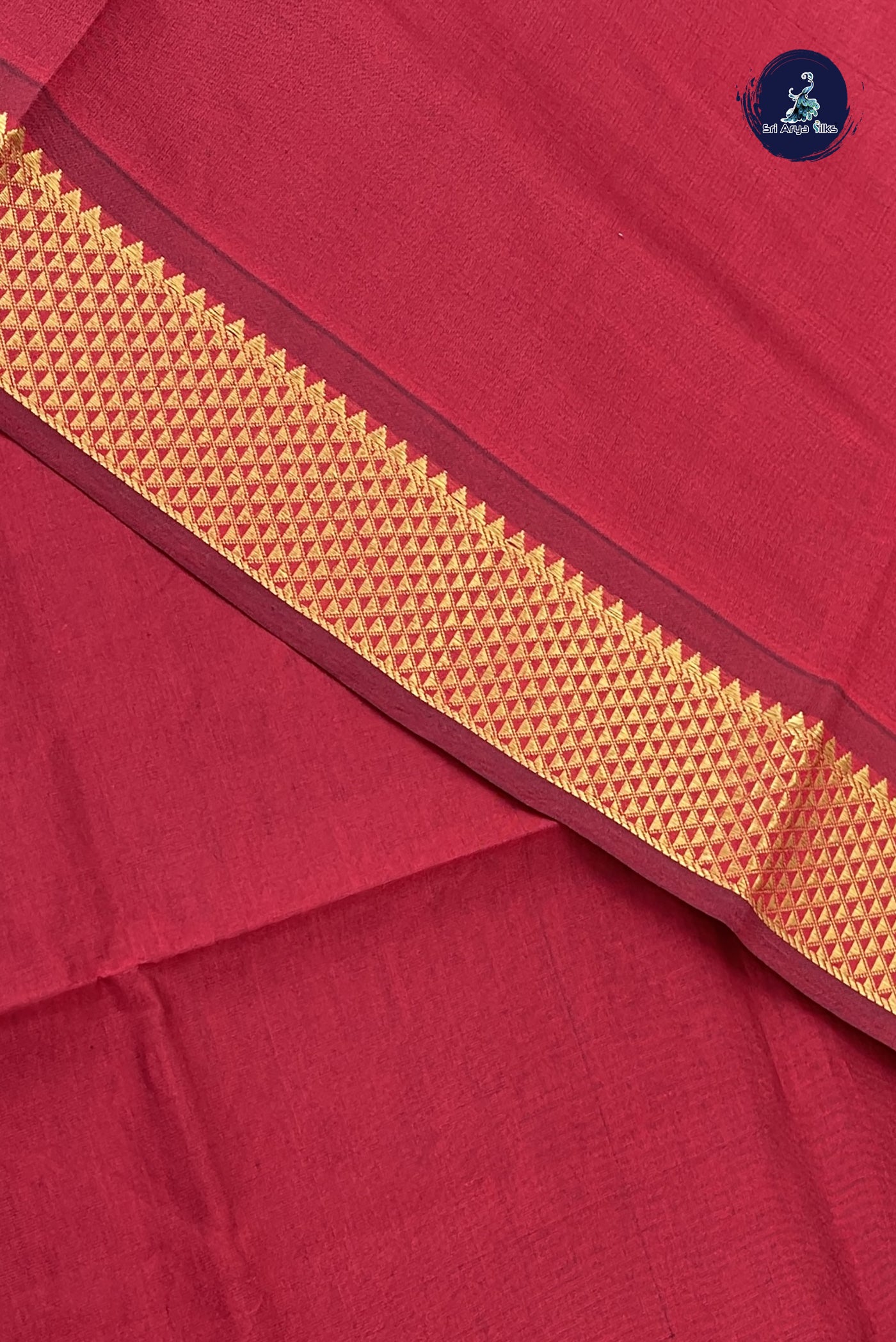Maroon Kanchi Semi Silk Cotton Saree With Plain Pattern