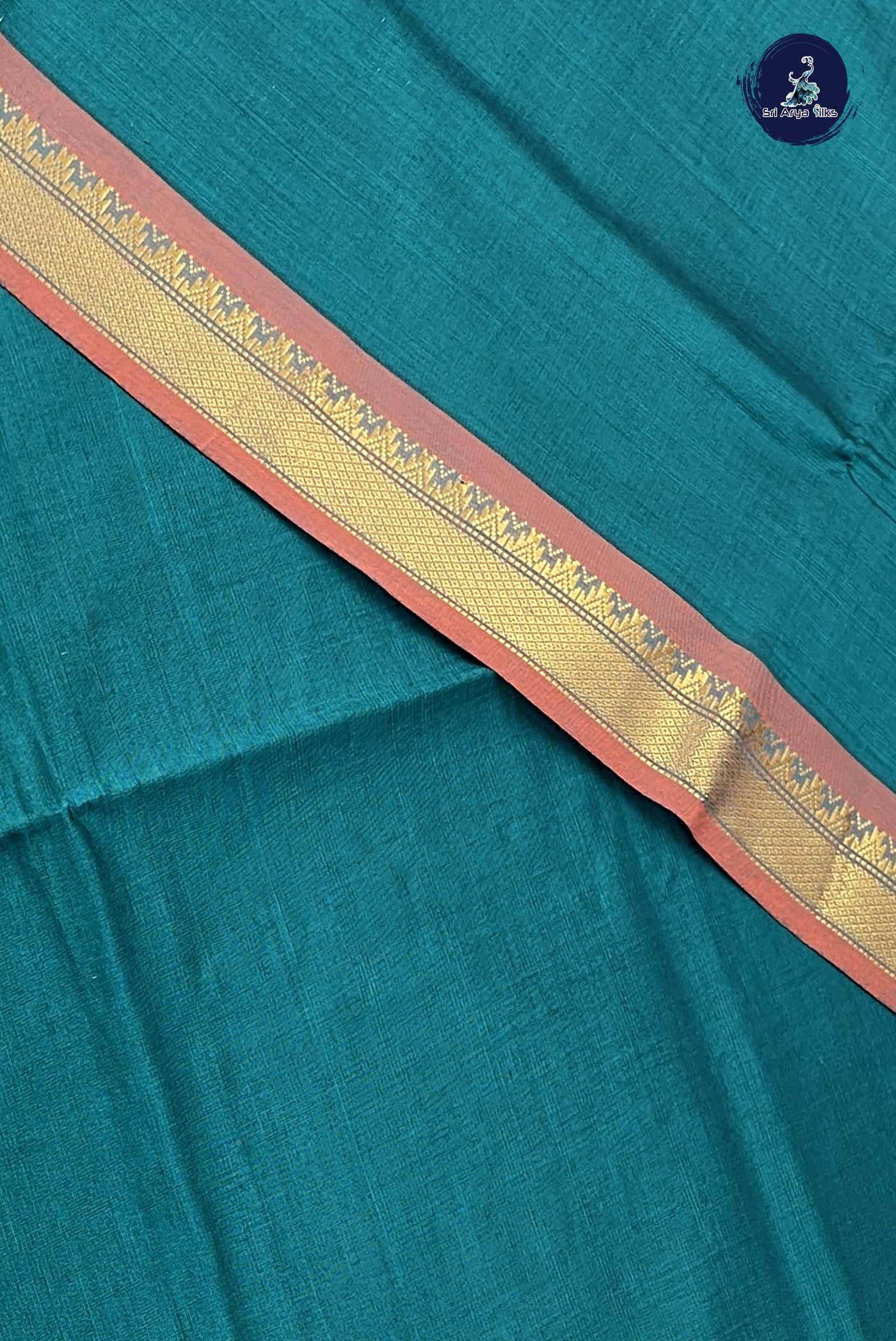 Peacock Green Kanchi Semi Silk Cotton Saree With Plain Pattern