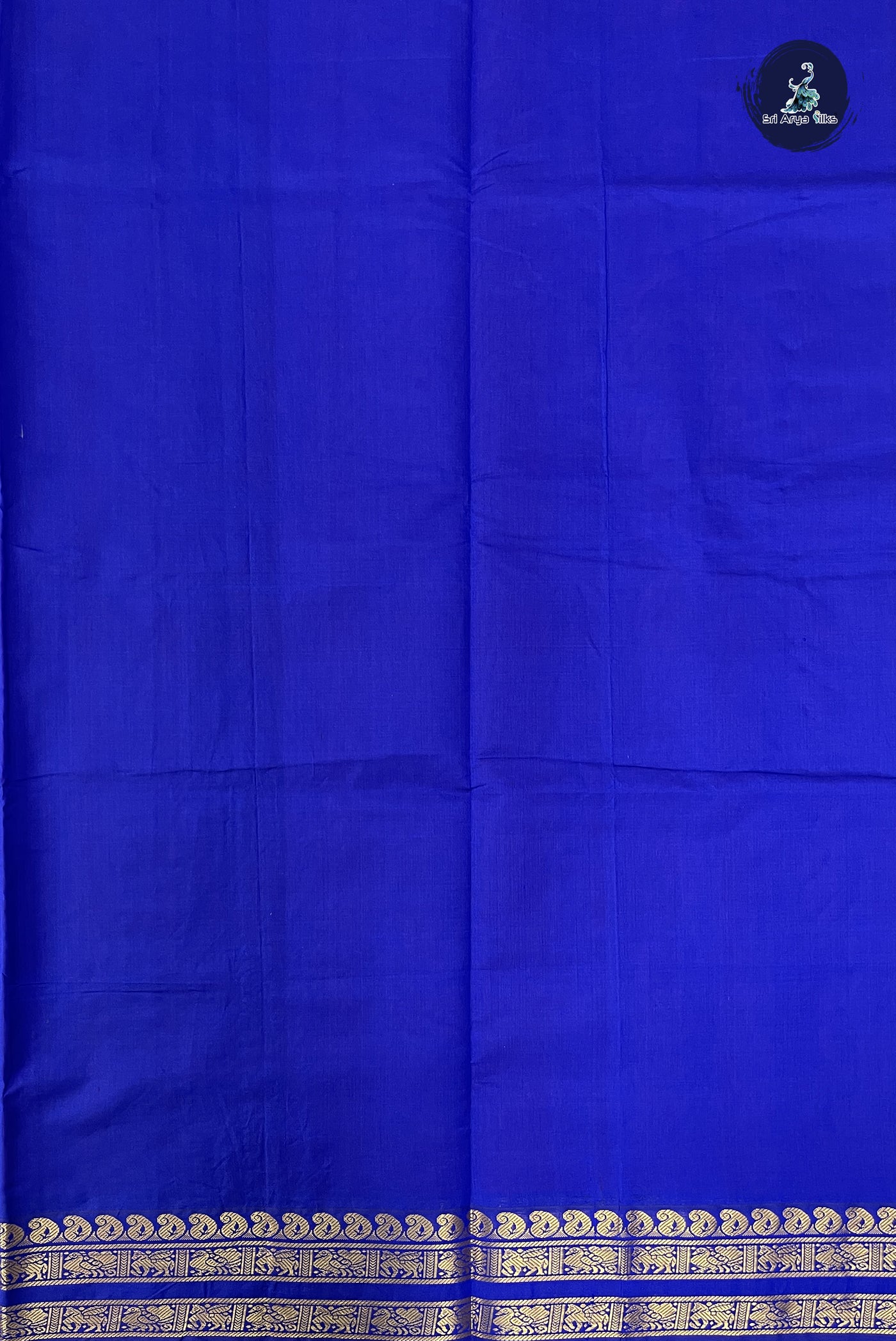 Magenta Kanchi Semi Silk Cotton Saree With Plain Pattern