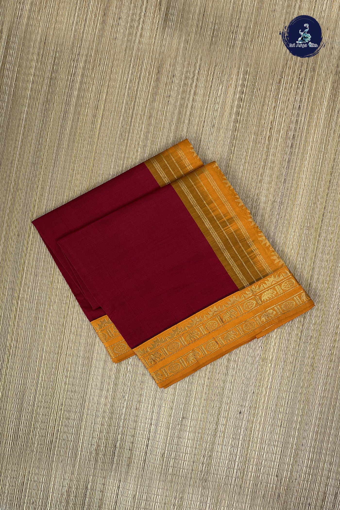 Maroon Kanchi Semi Silk Cotton Saree With Plain Pattern