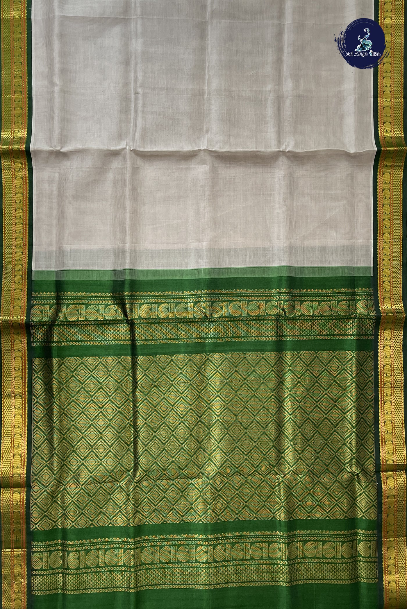 Grey Korvai Silk Cotton Saree With Plain Pattern