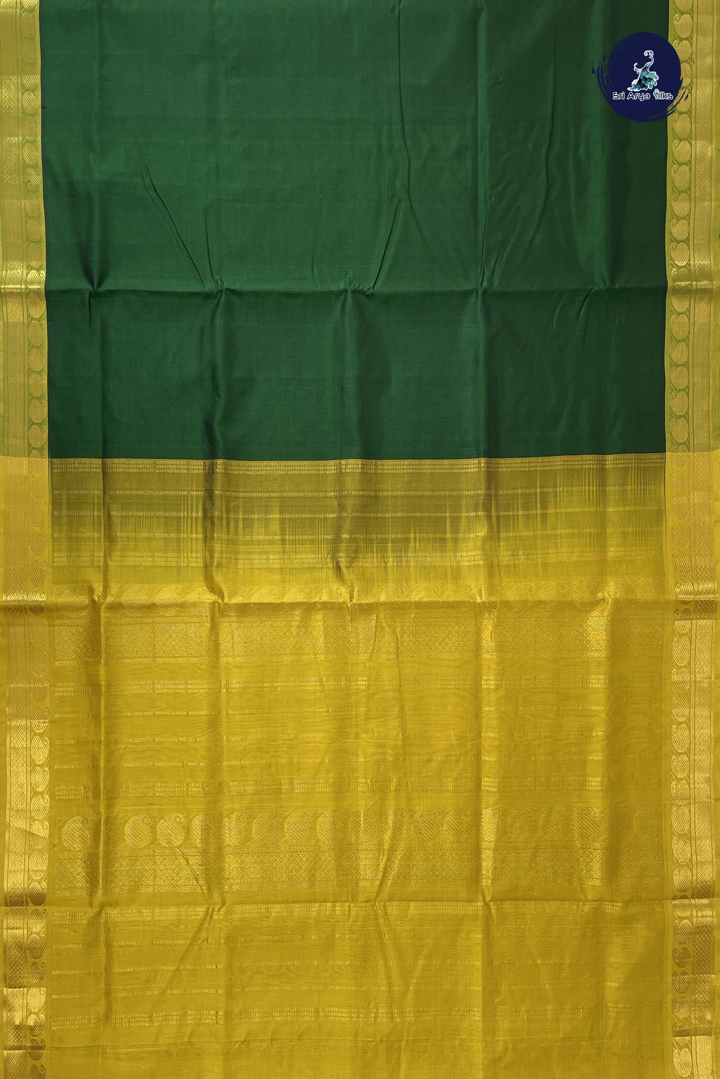 Bottle Green Simple Silk Cotton Saree With Plain Pattern