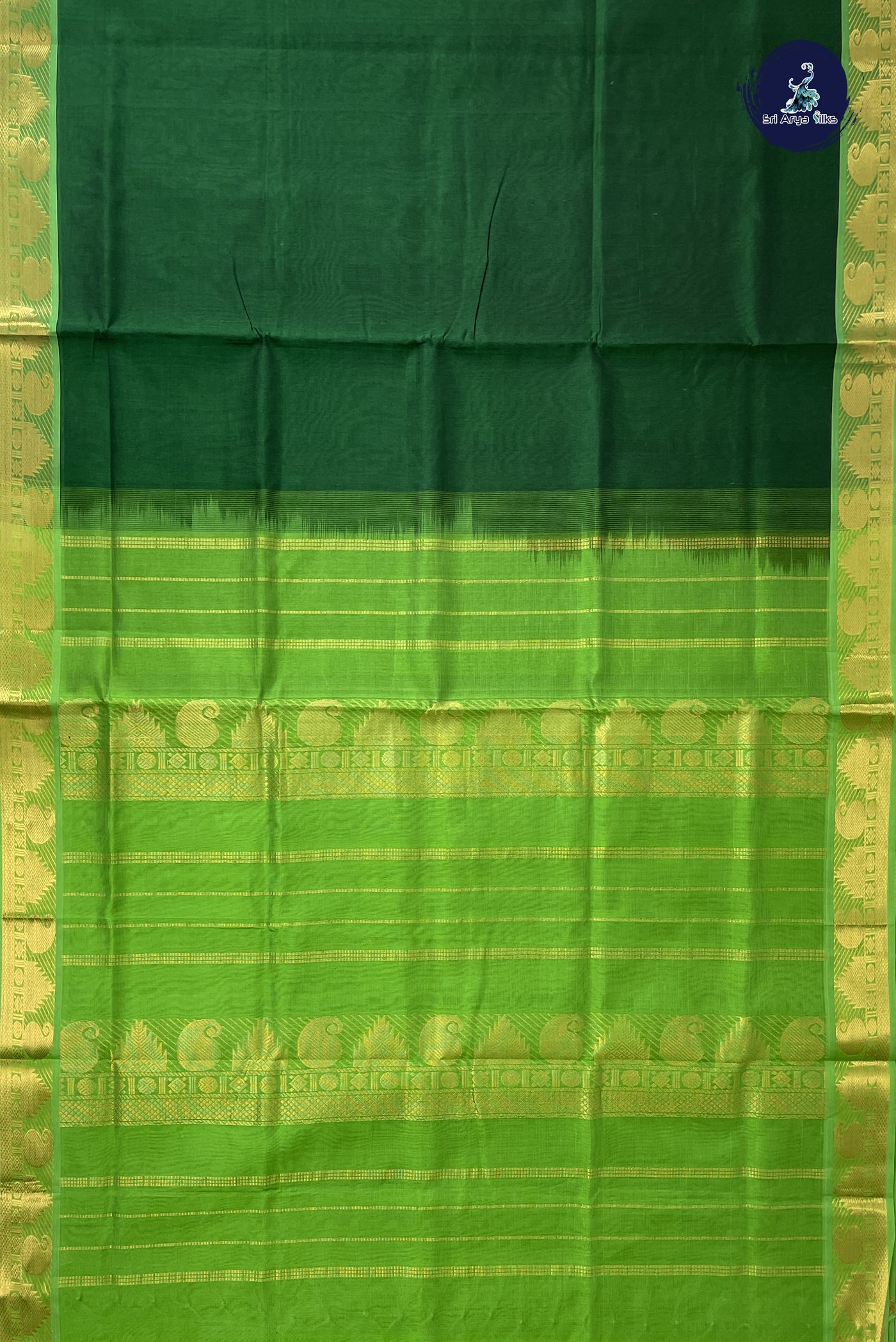 Dark Green Simple Silk Cotton Saree With Plain Pattern