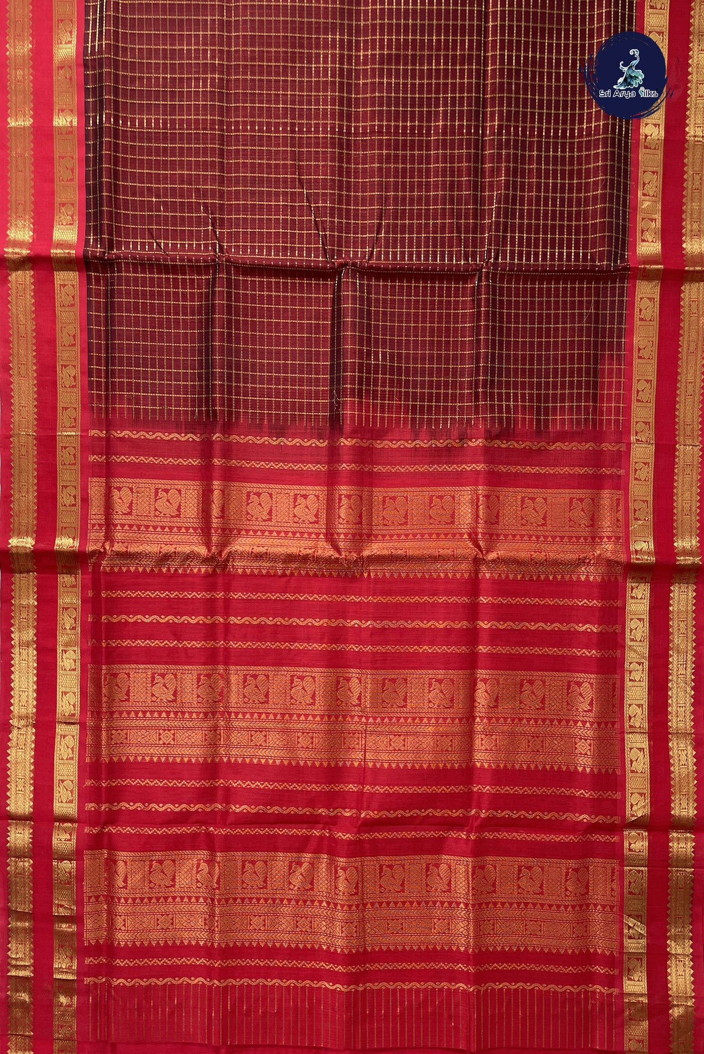 Dual Tone Maroon Checked Saree With Zari Checked Pattern