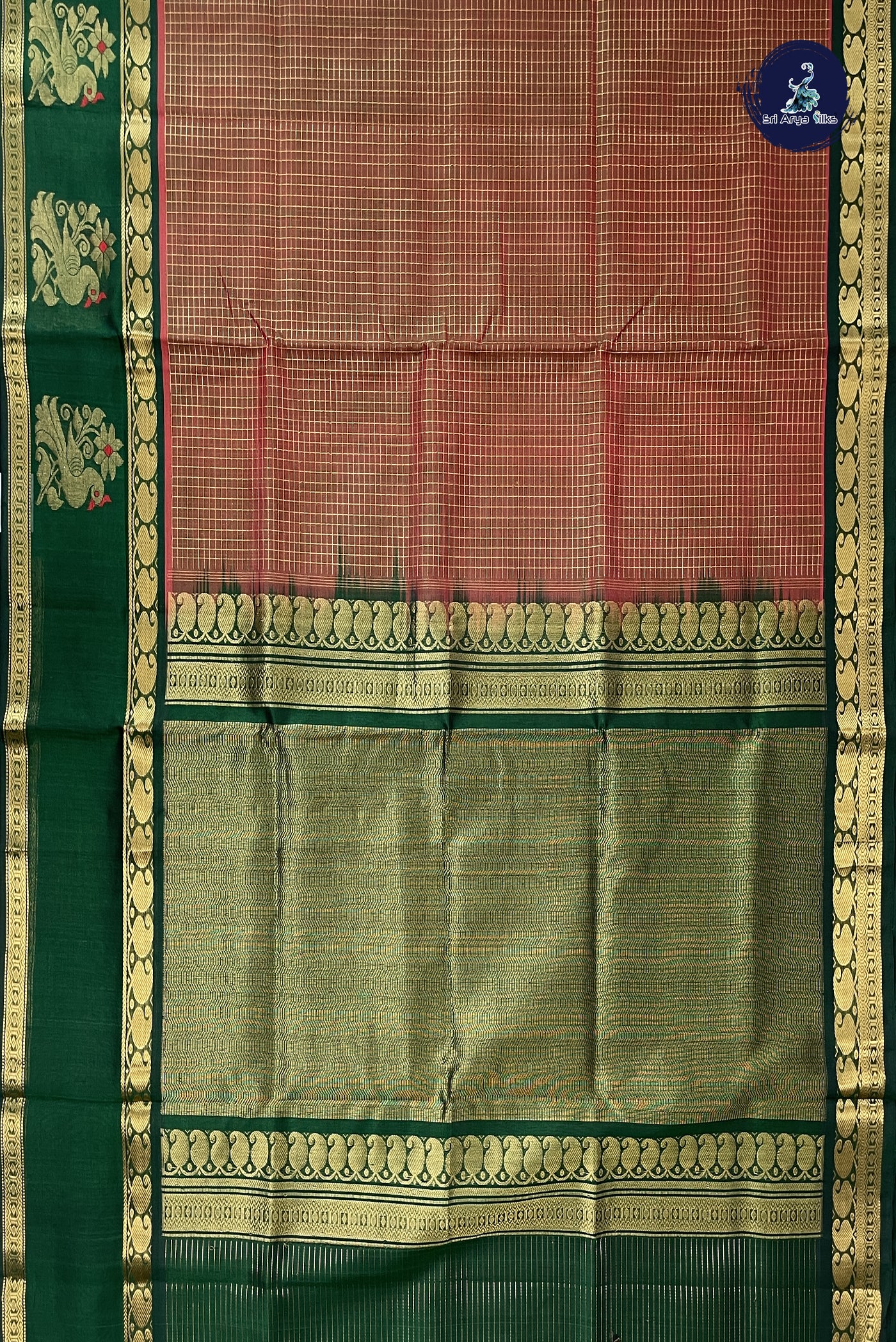 Manthulir Checked Saree With Zari Checked Pattern